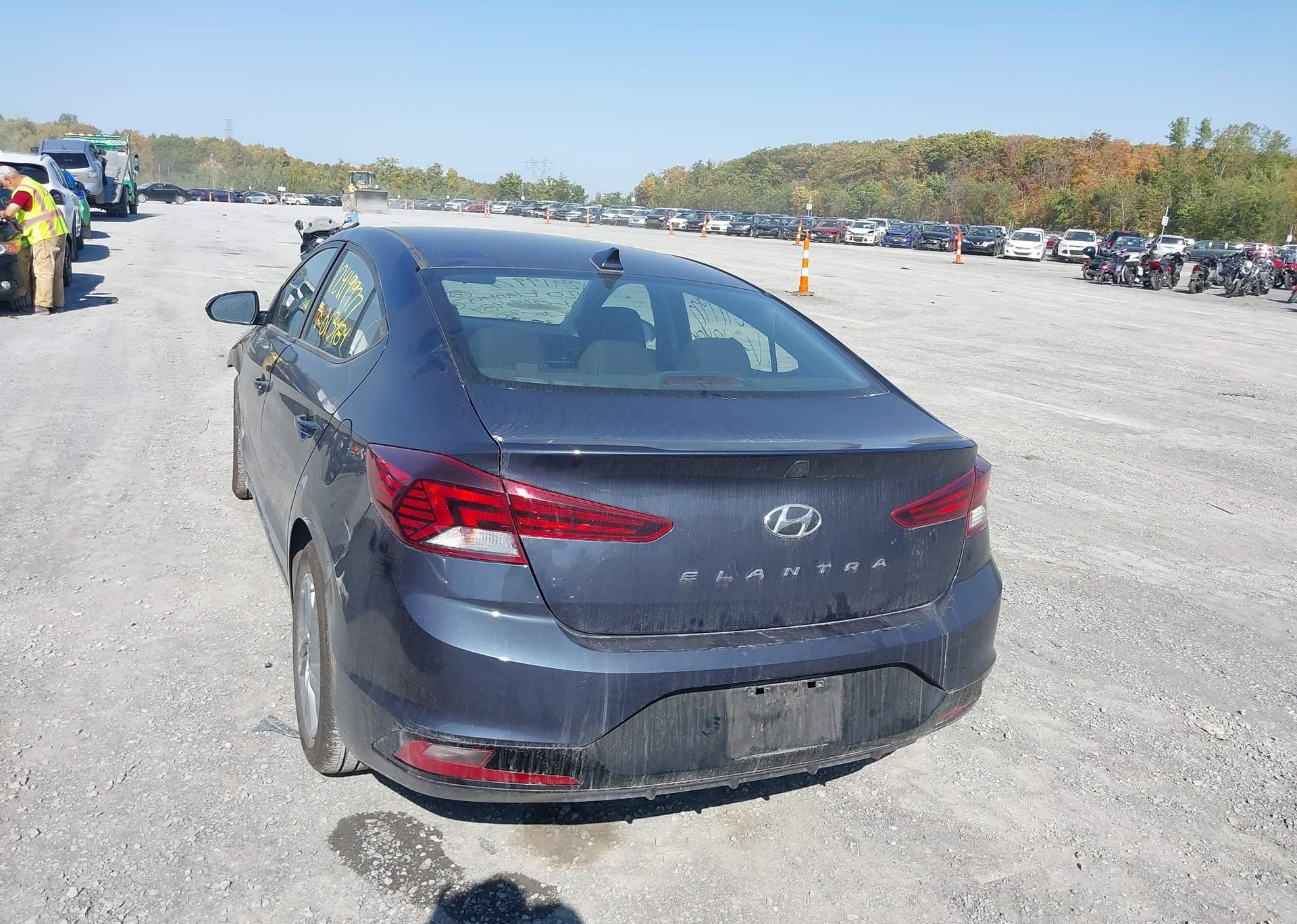 2020 HYUNDAI ELANTRA PREFERRED AUTO IVT
