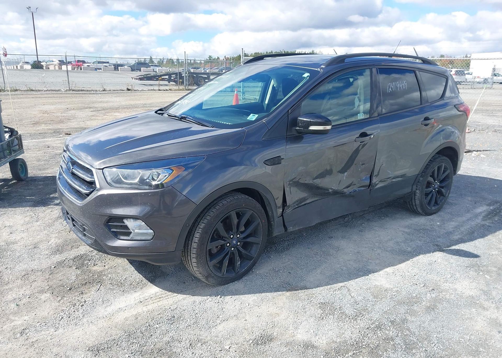 2019 FORD ESCAPE TITANIUM
