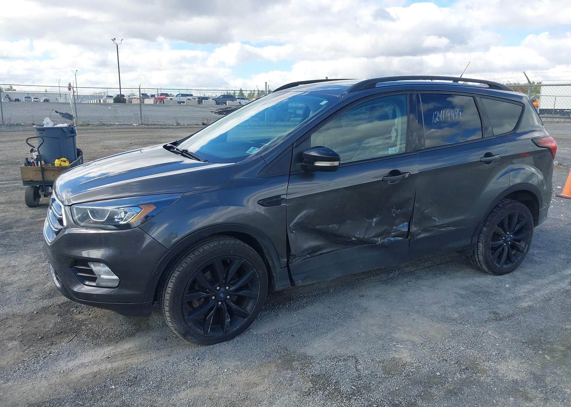 2019 FORD ESCAPE TITANIUM
