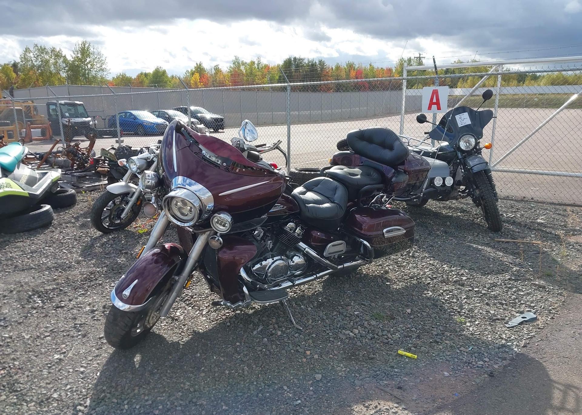 1999 YAMAHA XVZ13 TFM