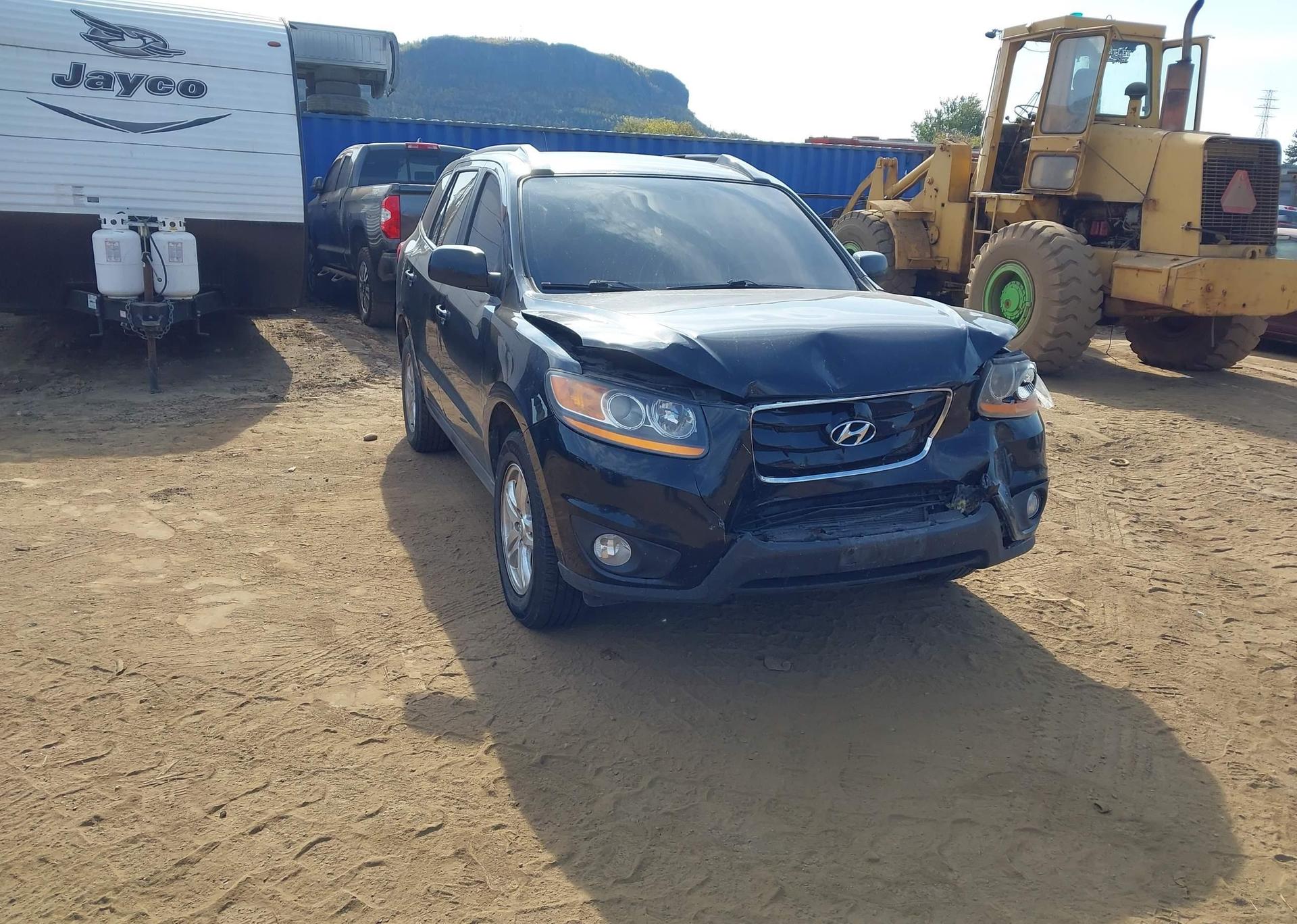 2011 HYUNDAI SANTA FE GL 3.5
