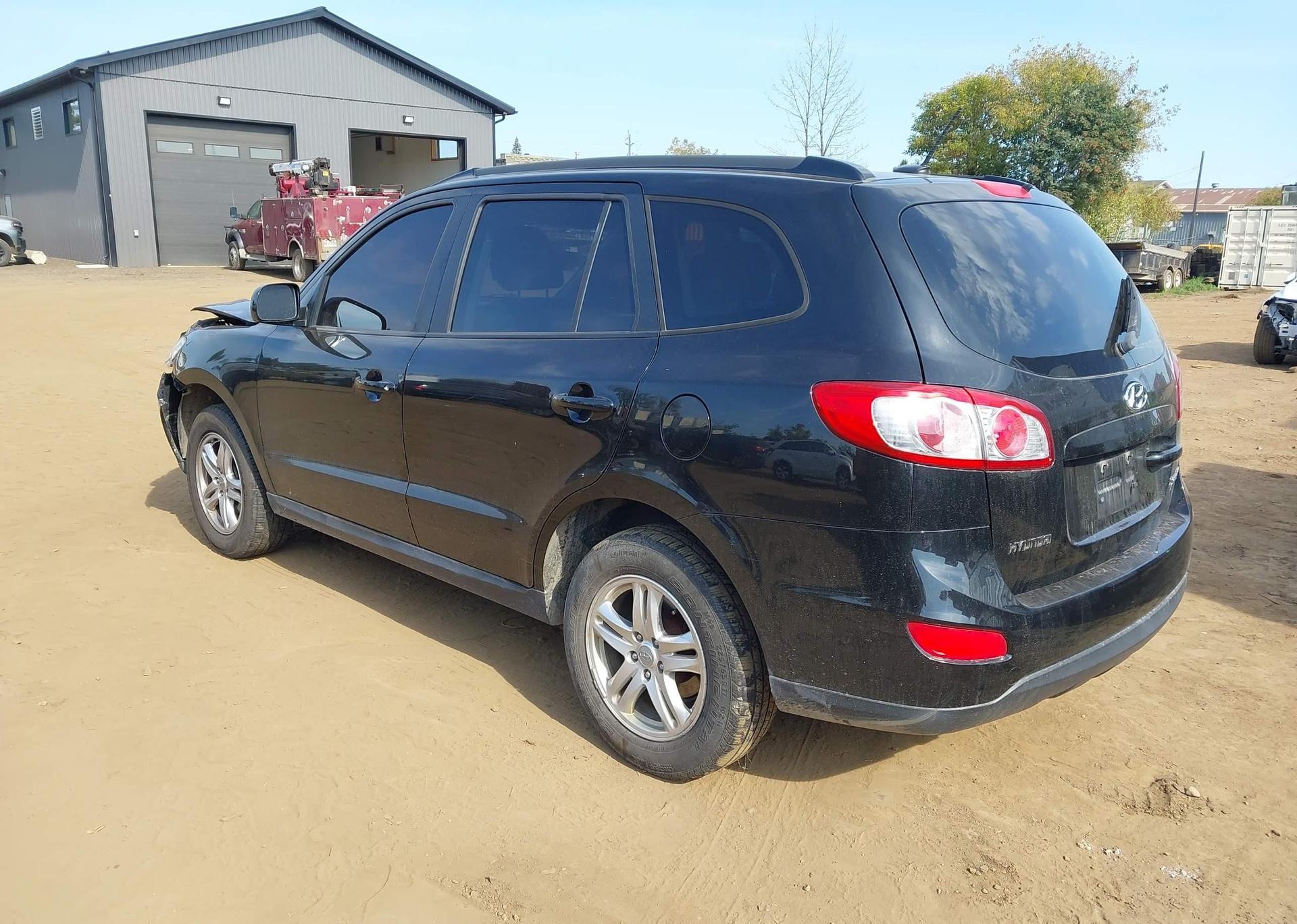 2011 HYUNDAI SANTA FE GL 3.5