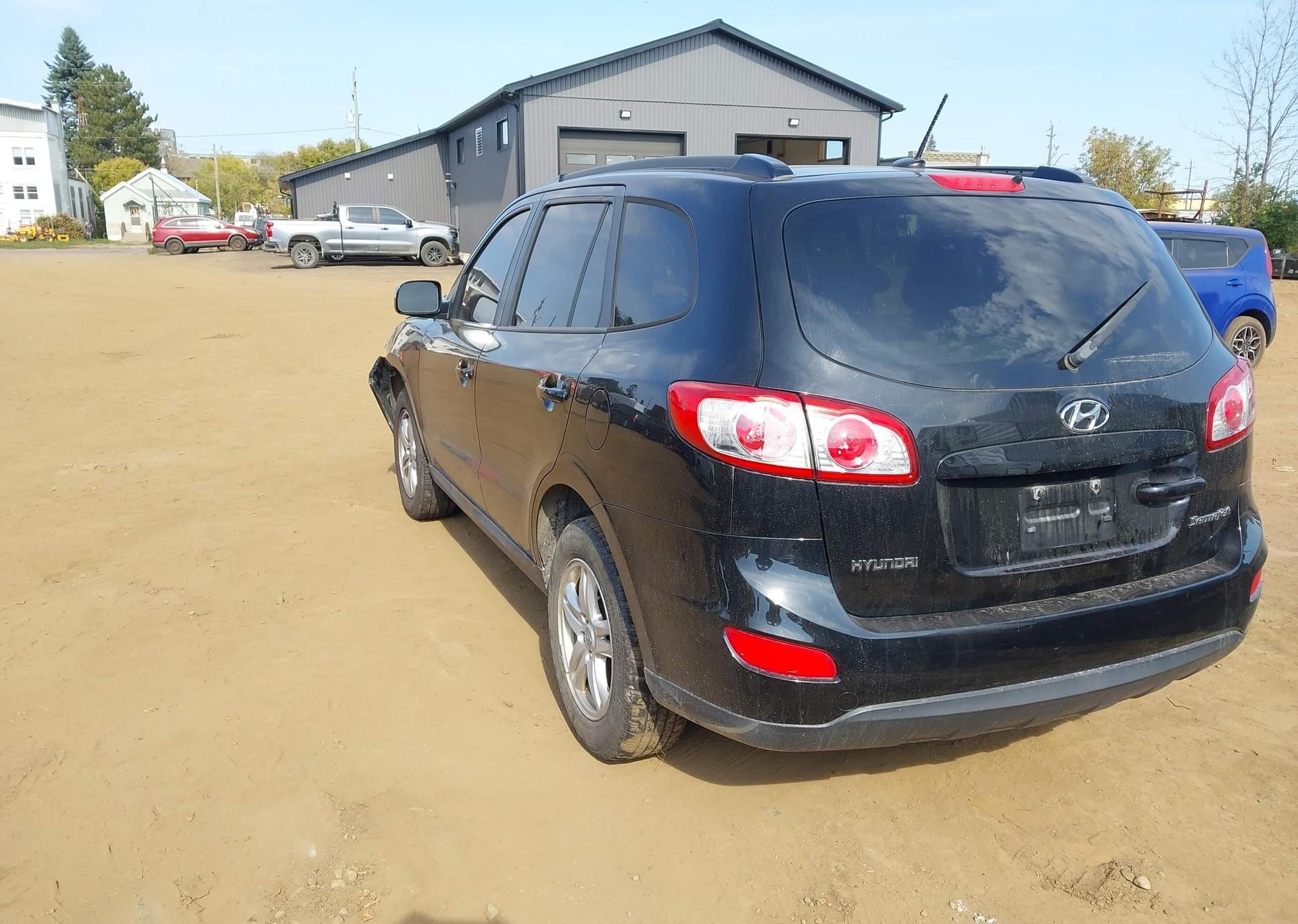 2011 HYUNDAI SANTA FE GL 3.5