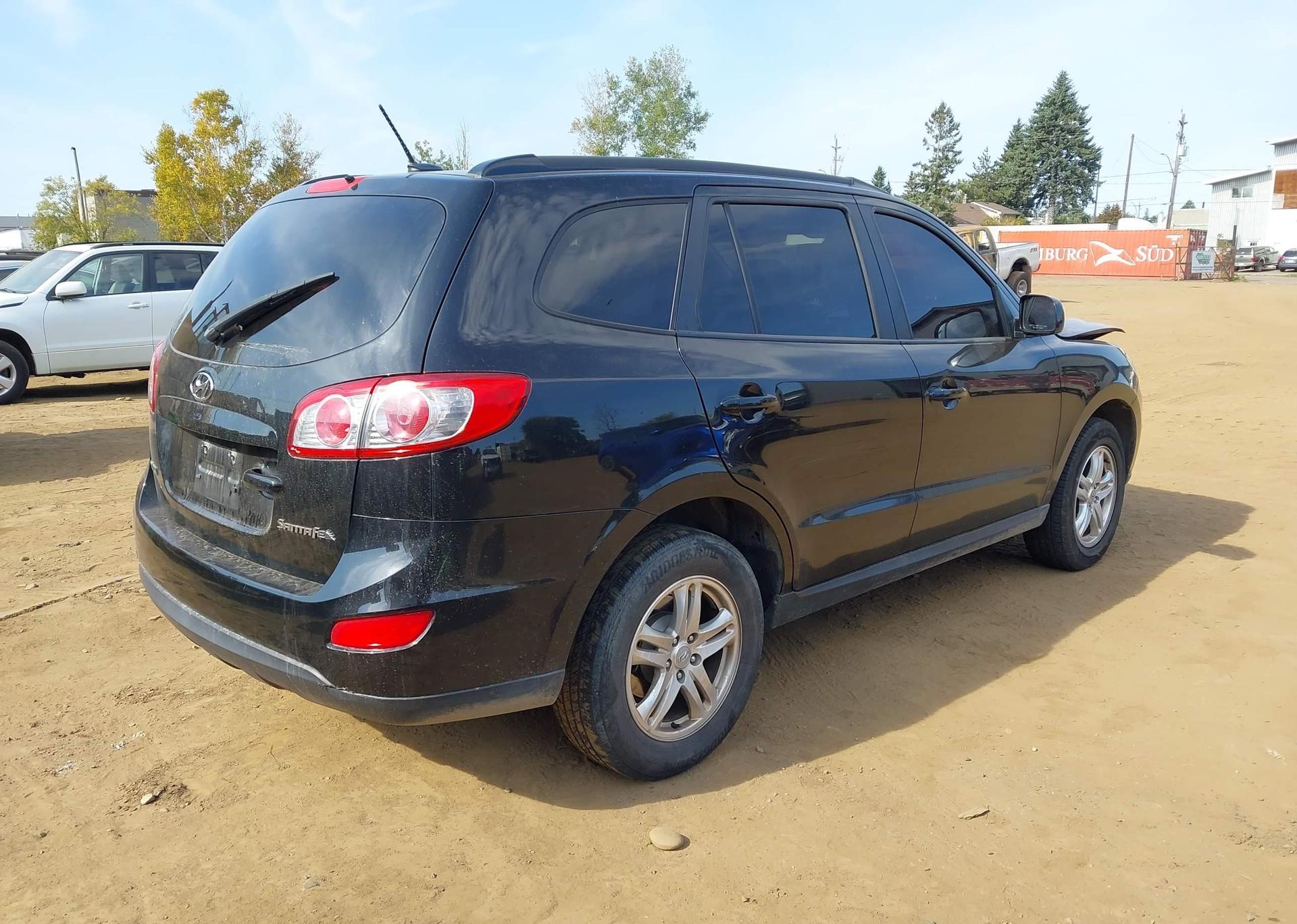 2011 HYUNDAI SANTA FE GL 3.5