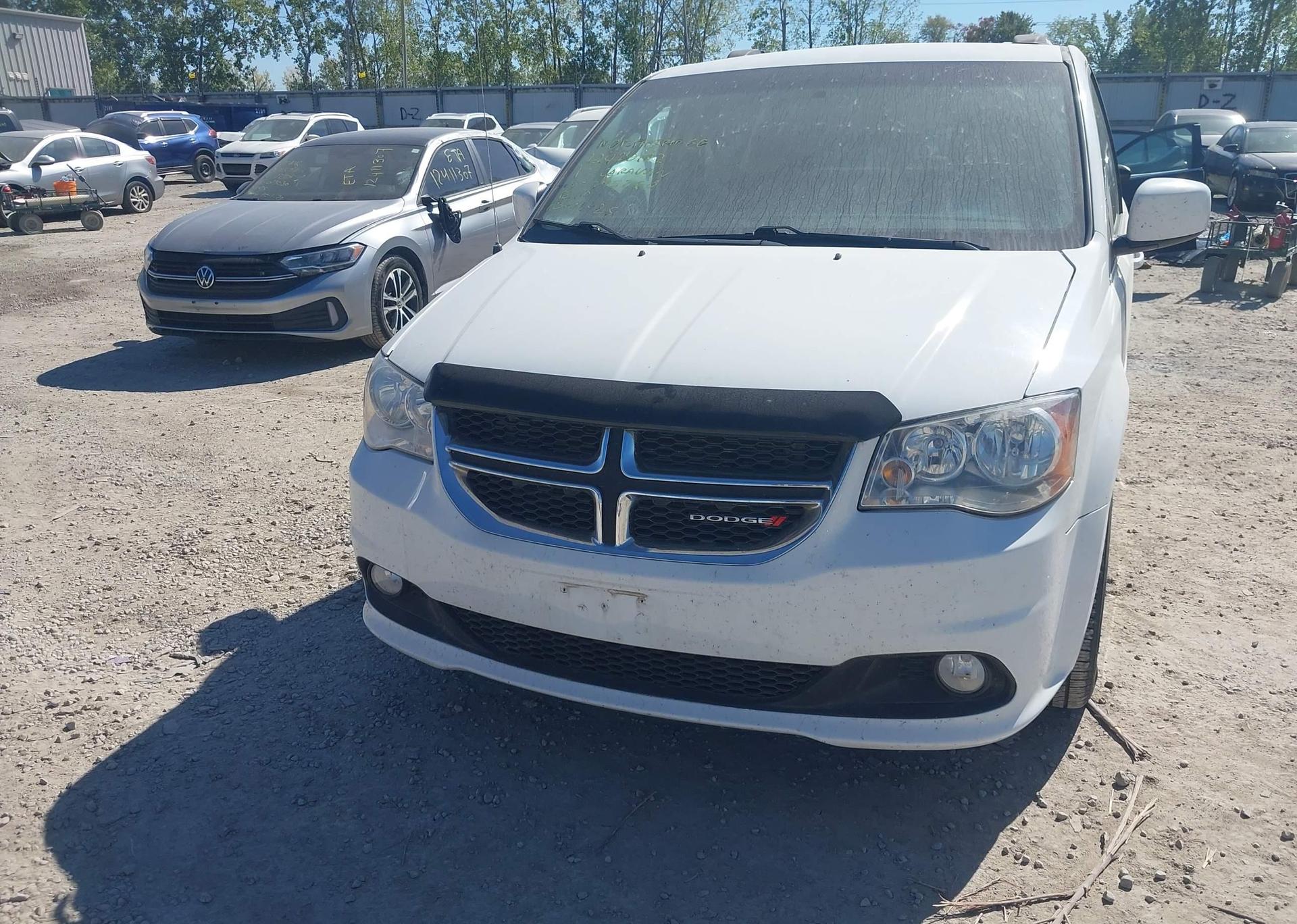 2017 DODGE GRAND CARAVAN CREW