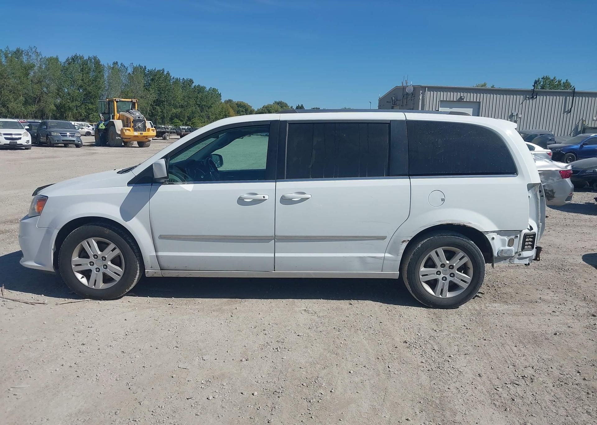 2017 DODGE GRAND CARAVAN CREW