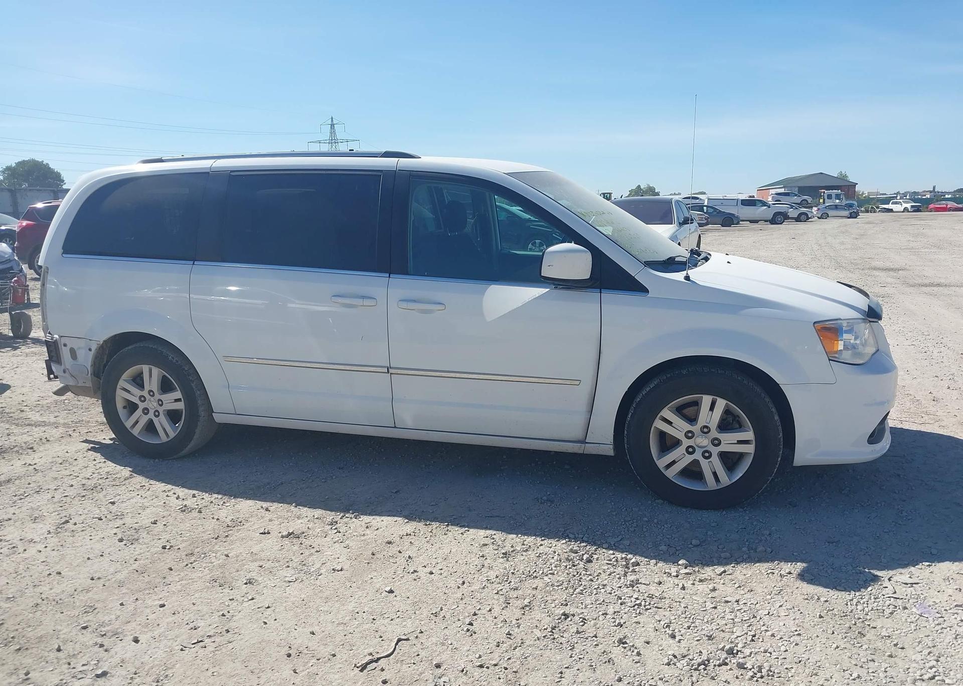 2017 DODGE GRAND CARAVAN CREW