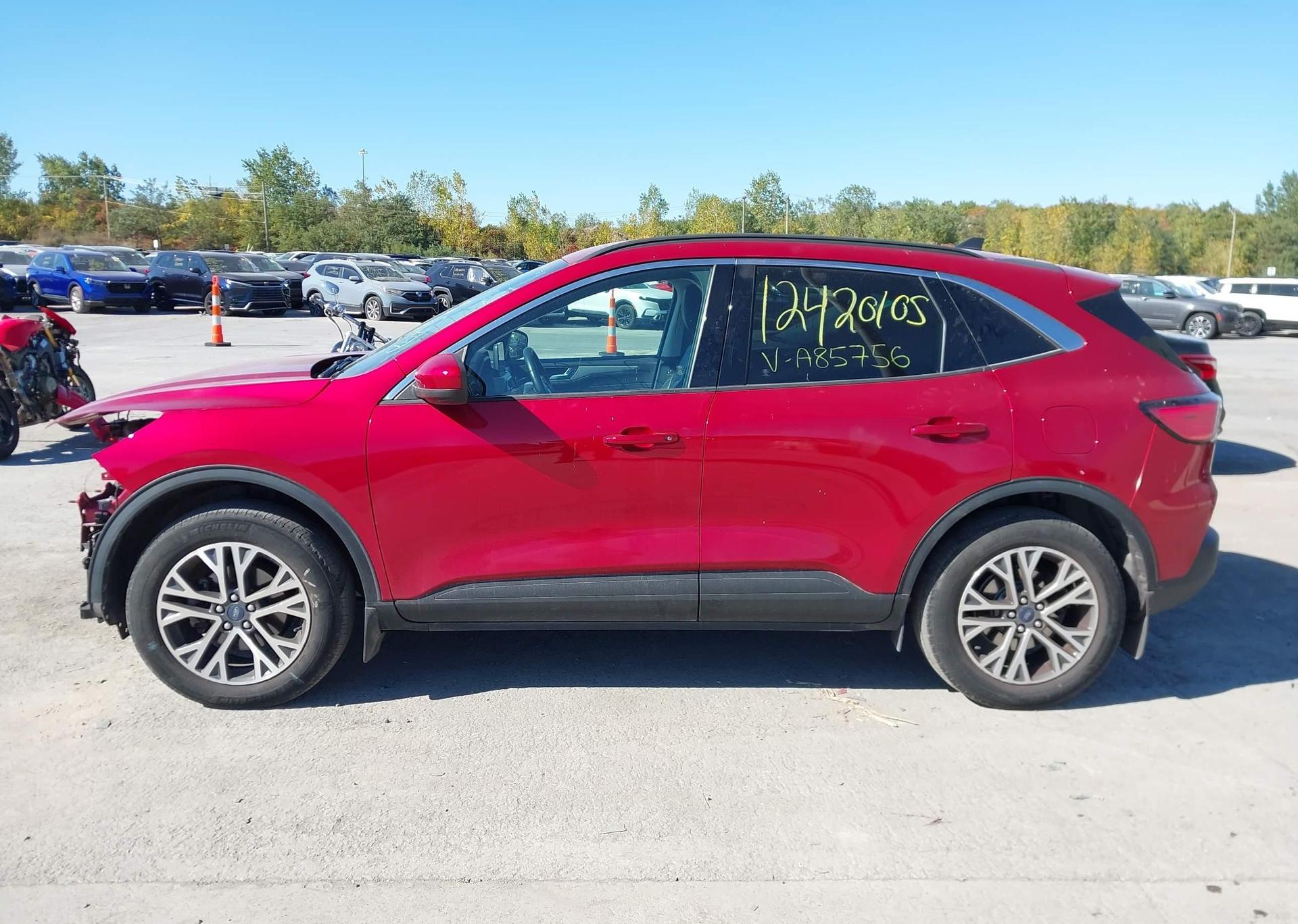 2021 FORD ESCAPE SEL