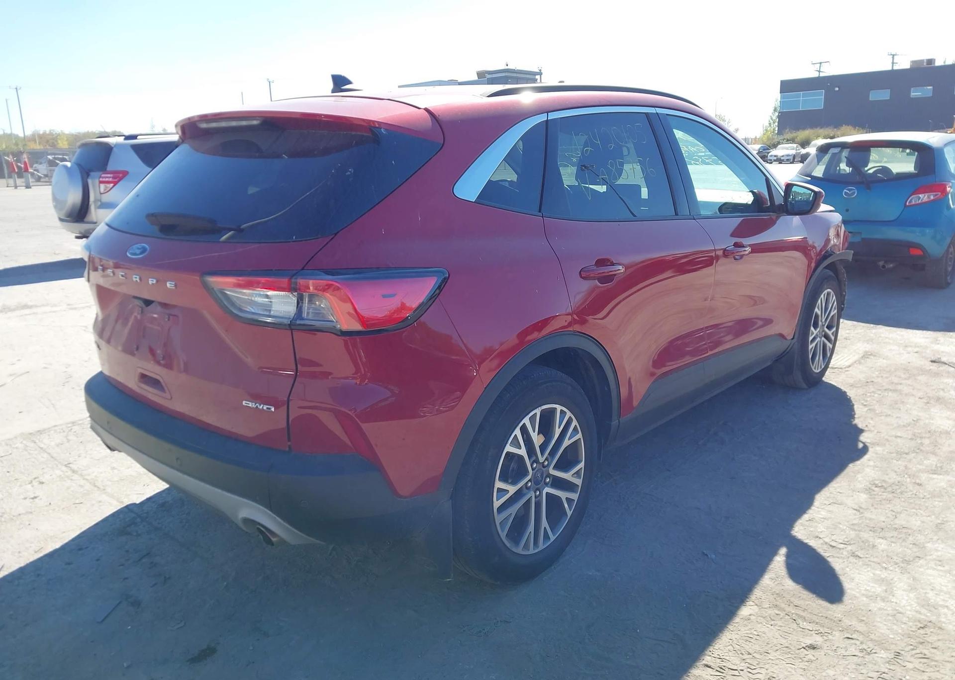 2021 FORD ESCAPE SEL