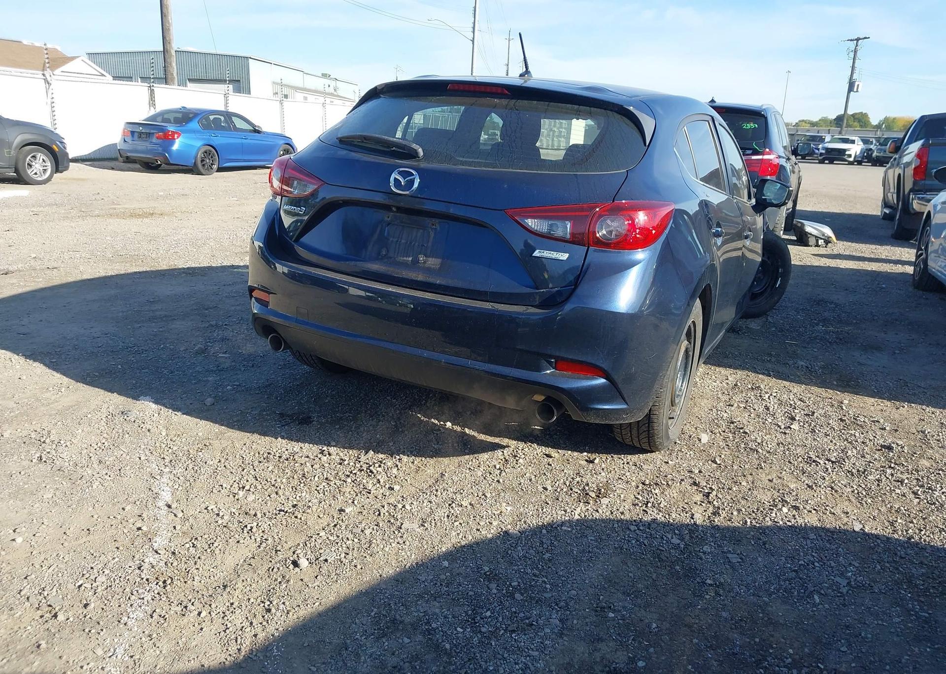 2017 MAZDA MAZDA3 GS