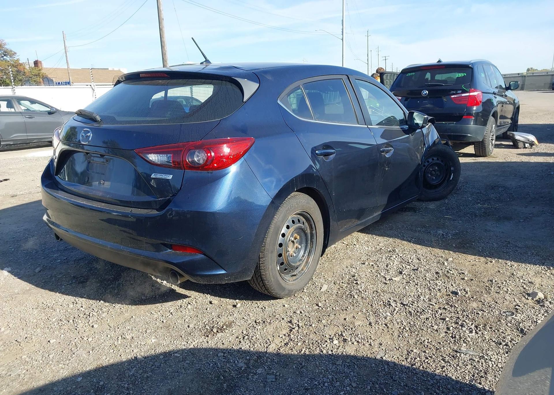 2017 MAZDA MAZDA3 GS