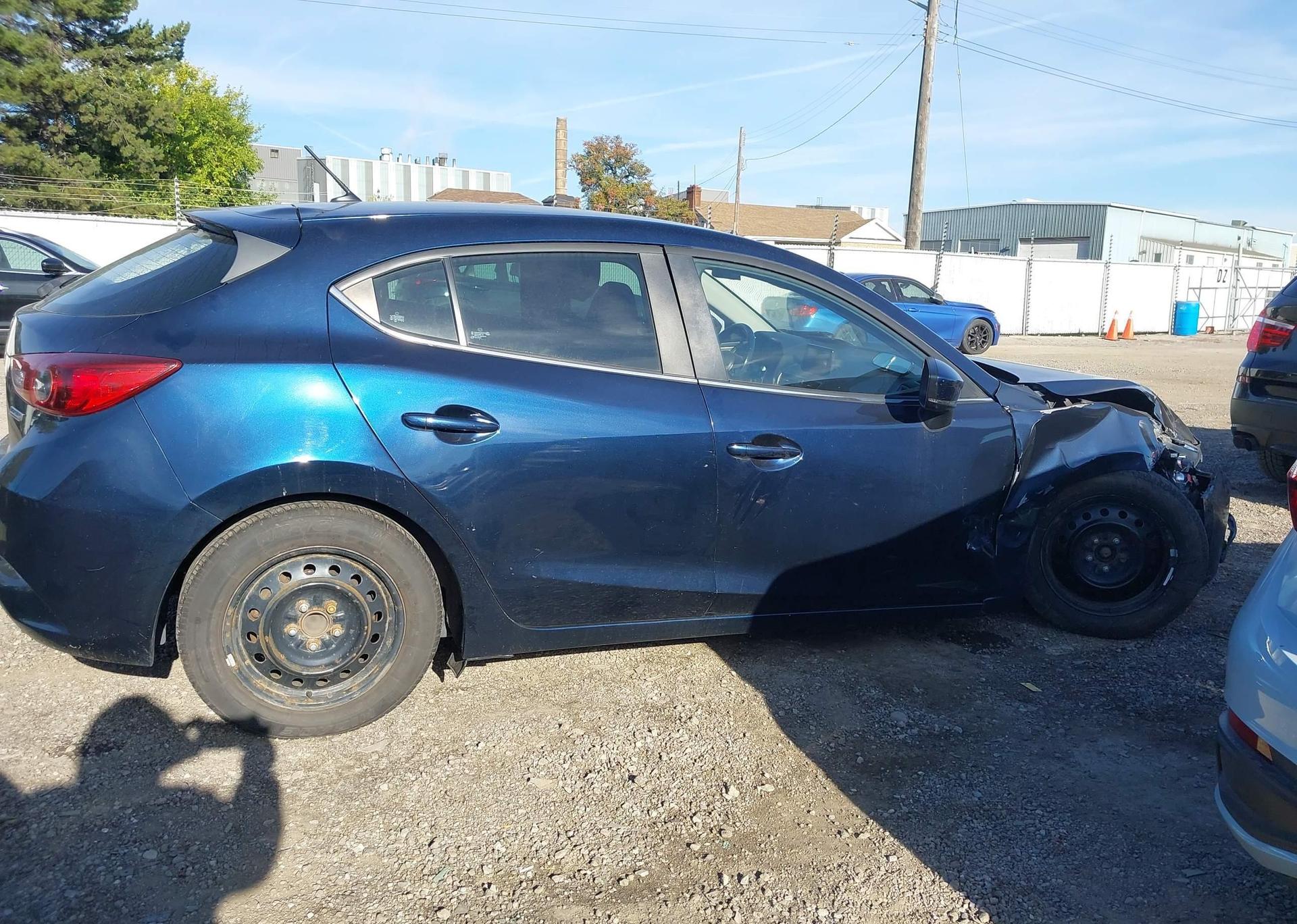 2017 MAZDA MAZDA3 GS