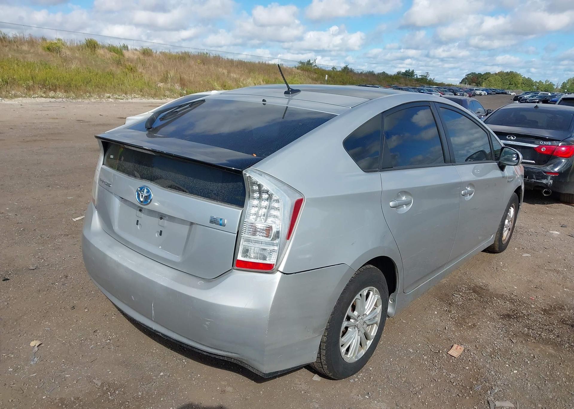 2010 TOYOTA PRIUS
