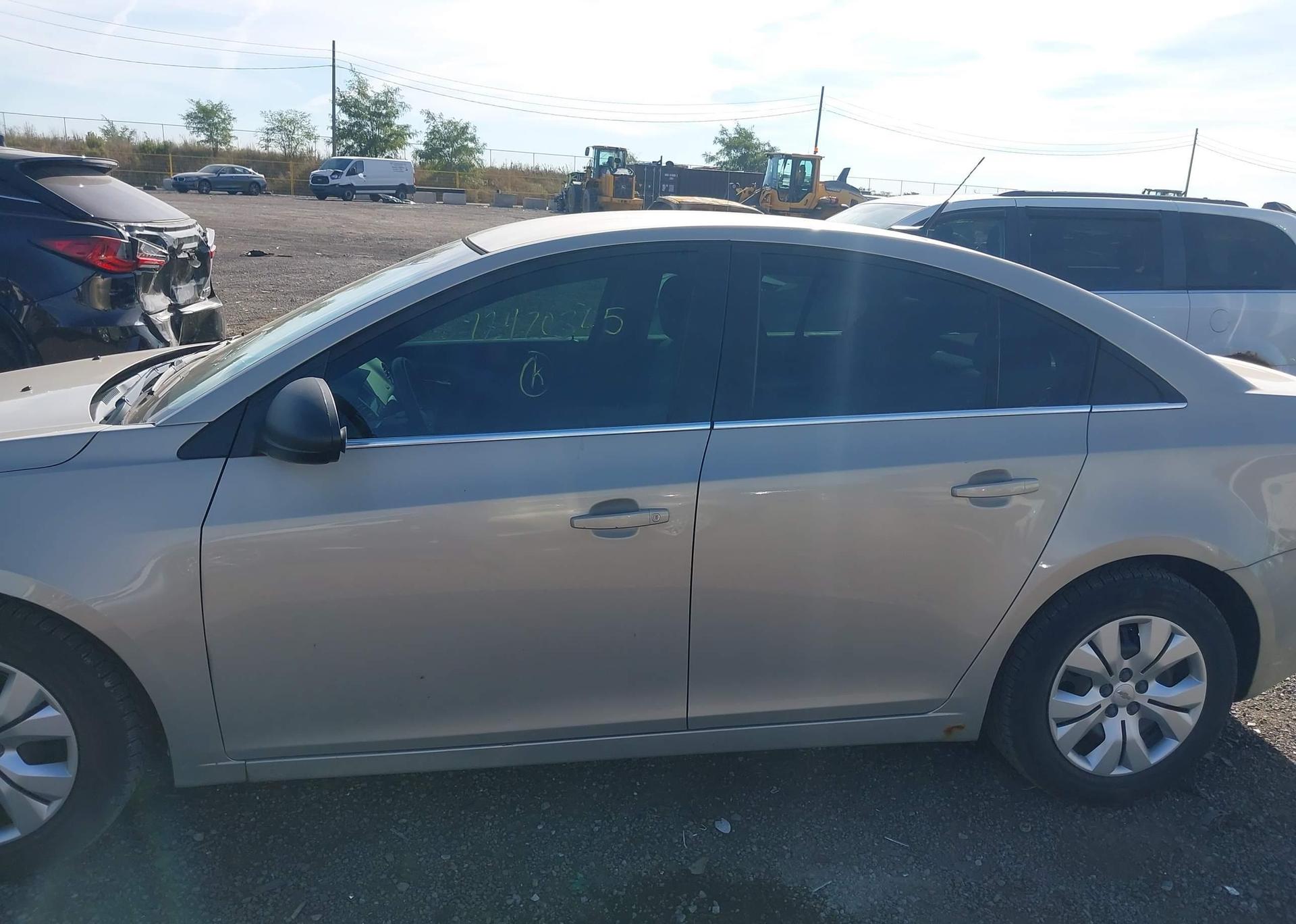 2012 CHEVROLET CRUZE