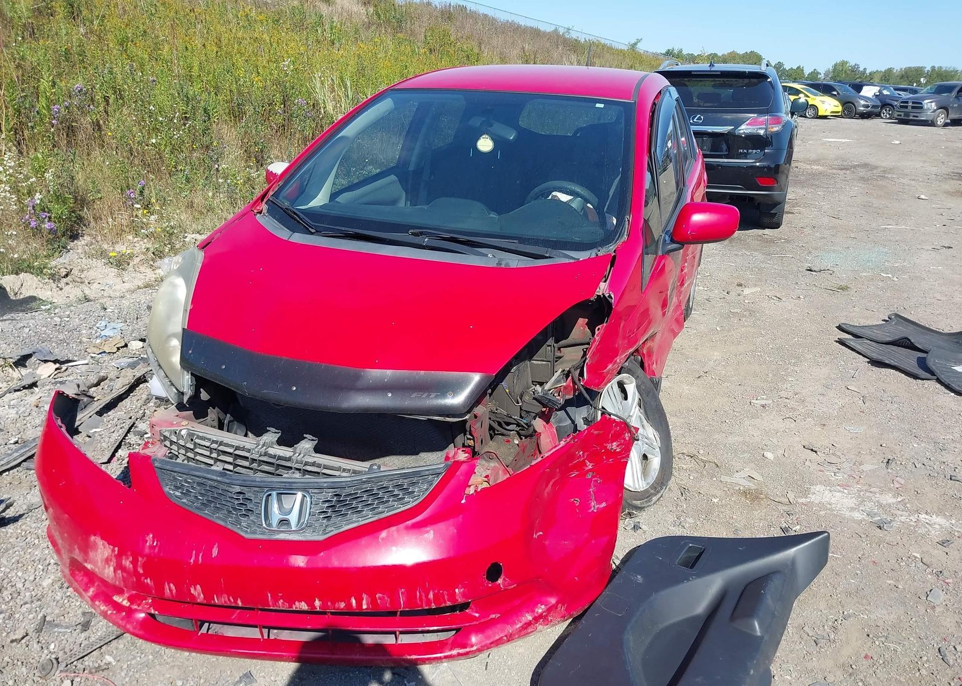 2013 HONDA FIT LX