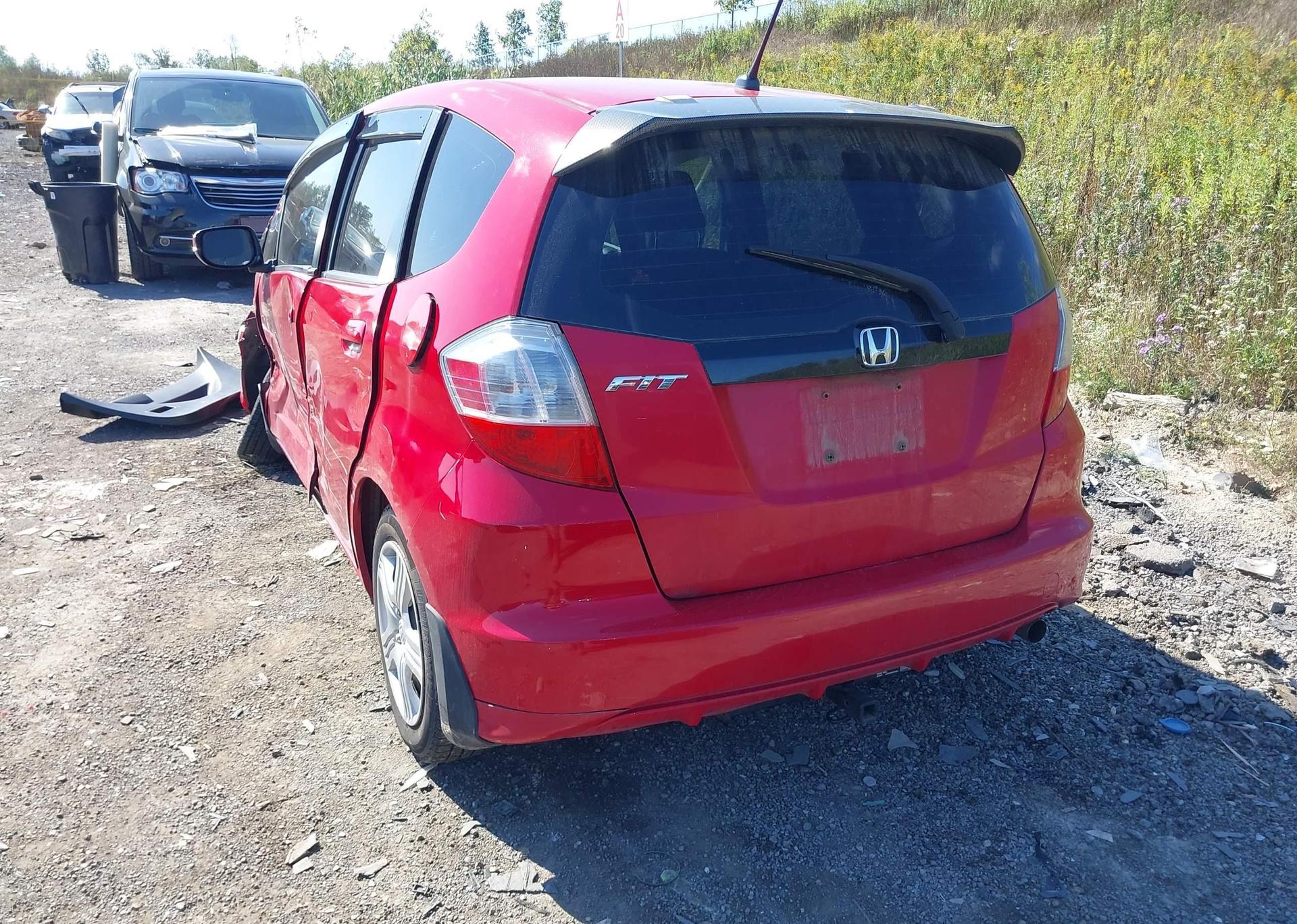 2013 HONDA FIT LX