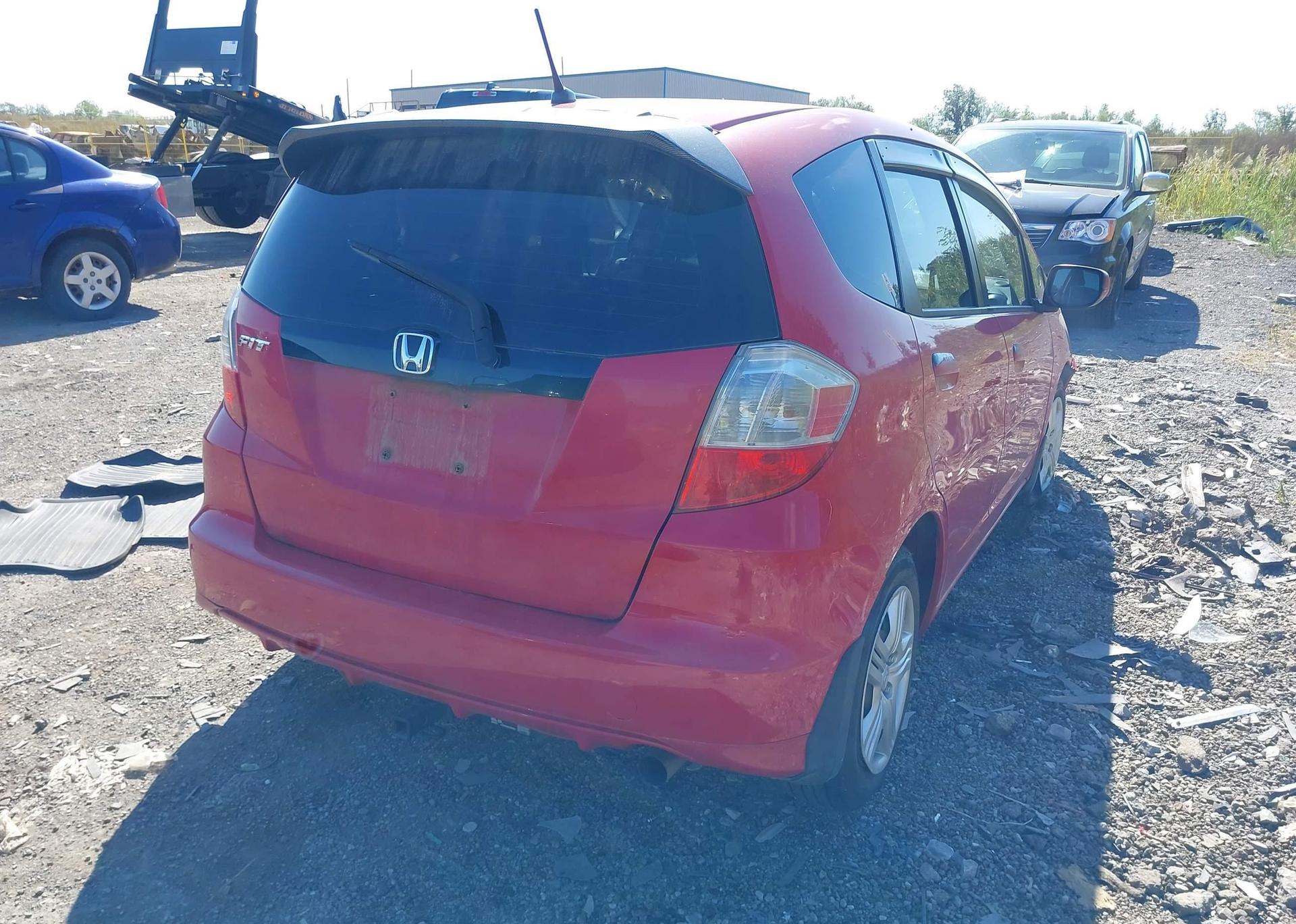 2013 HONDA FIT LX