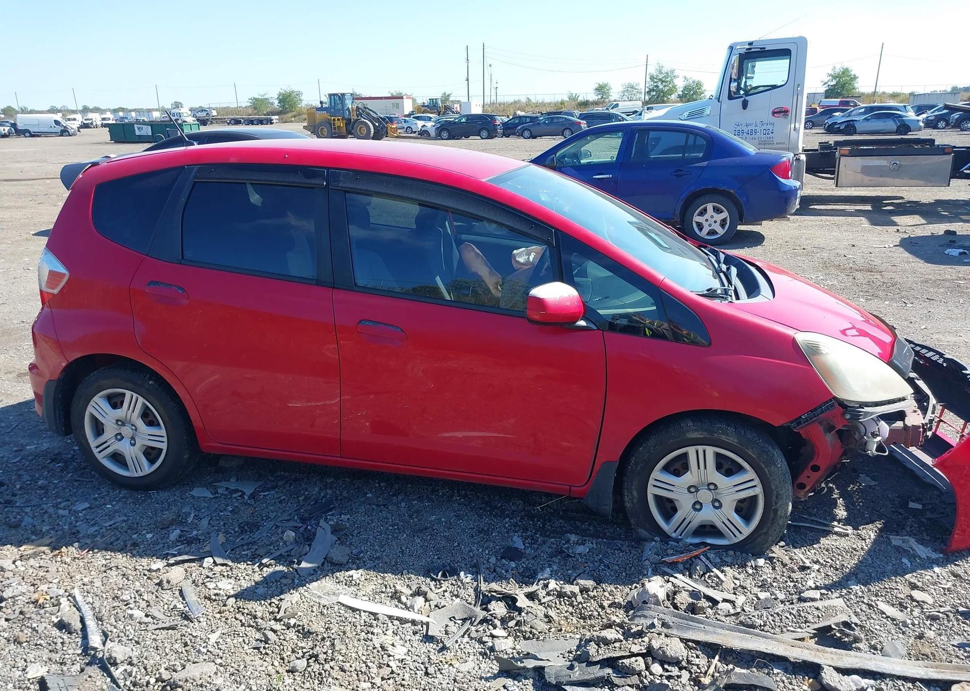 2013 HONDA FIT LX