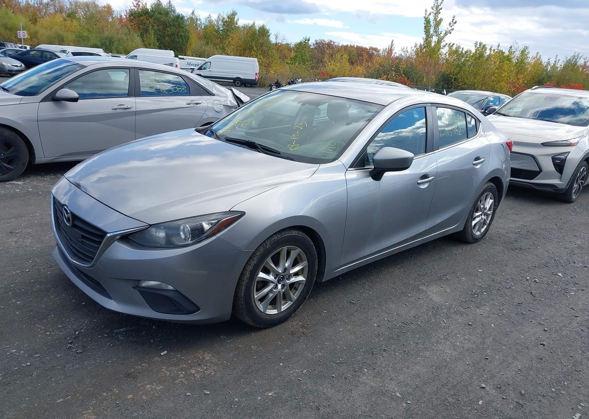 2014 MAZDA MAZDA3