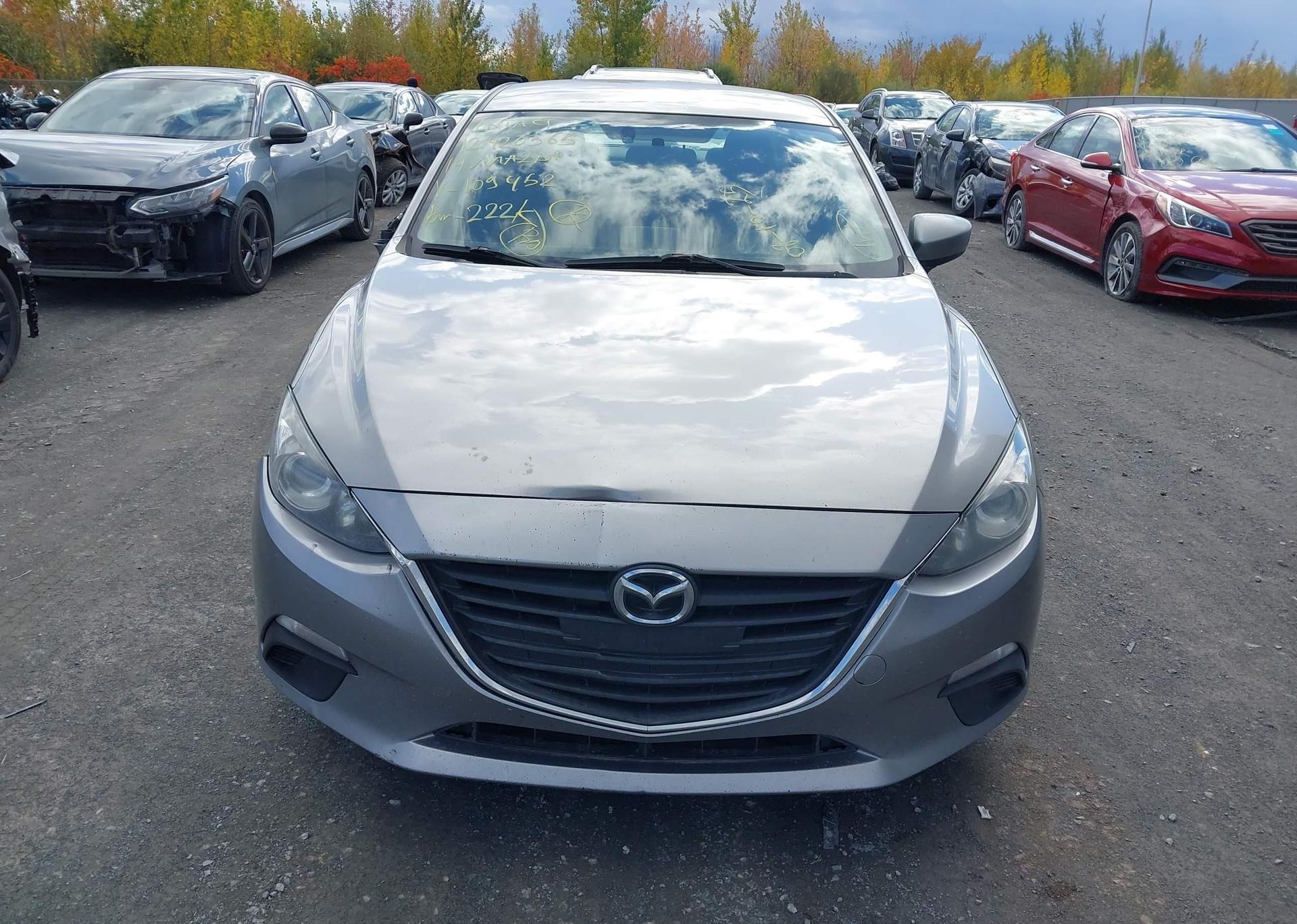 2014 MAZDA MAZDA3
