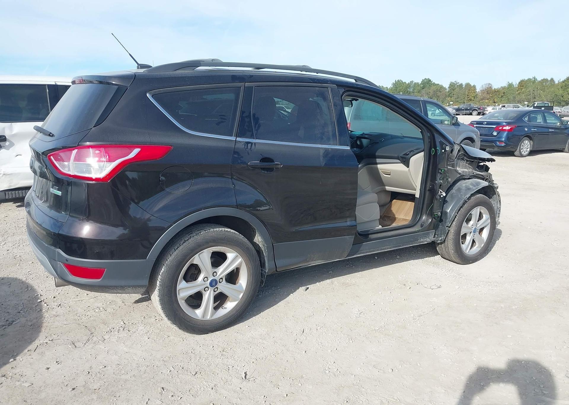 2013 FORD ESCAPE SE