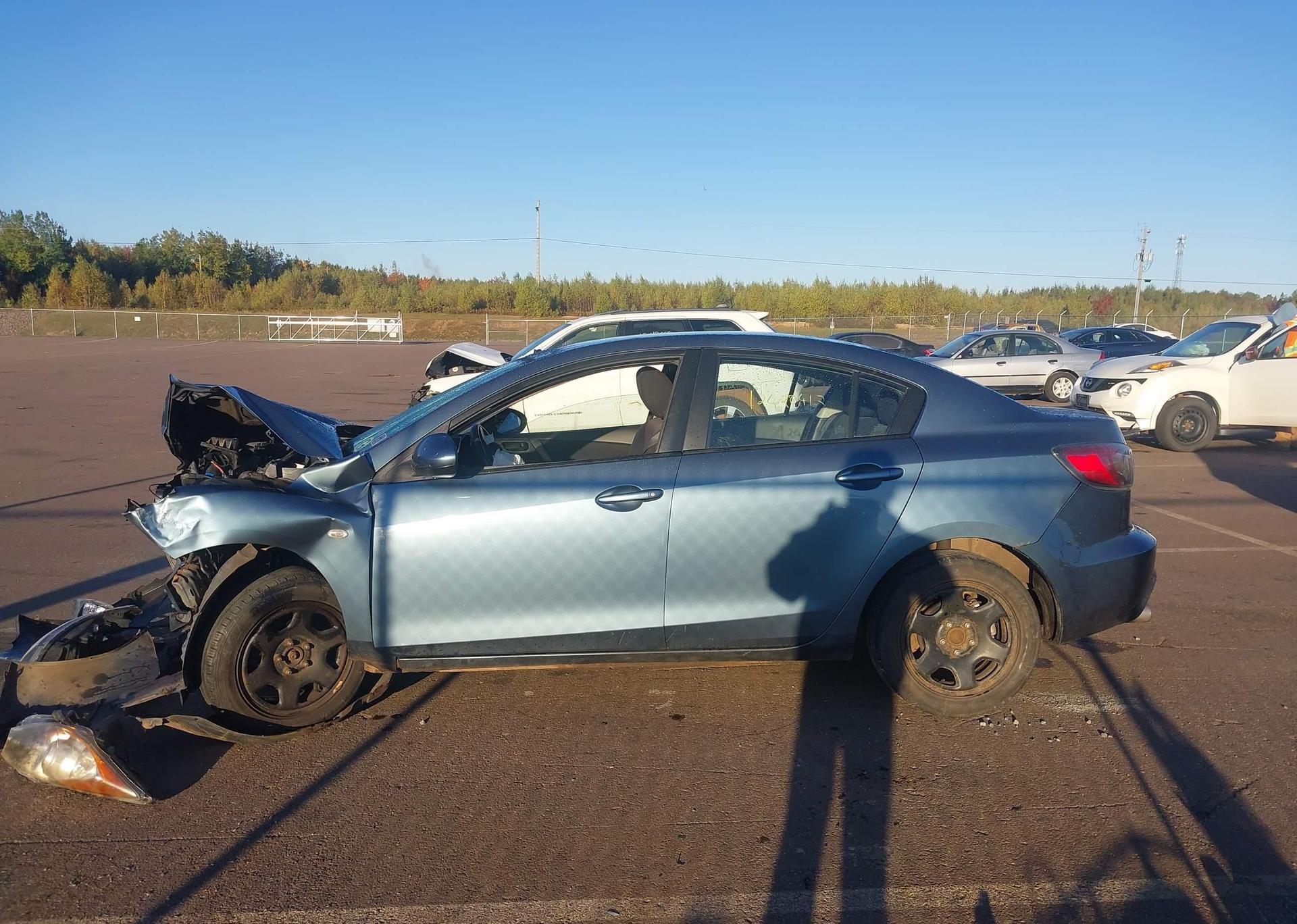 2010 MAZDA MAZDA3 GS