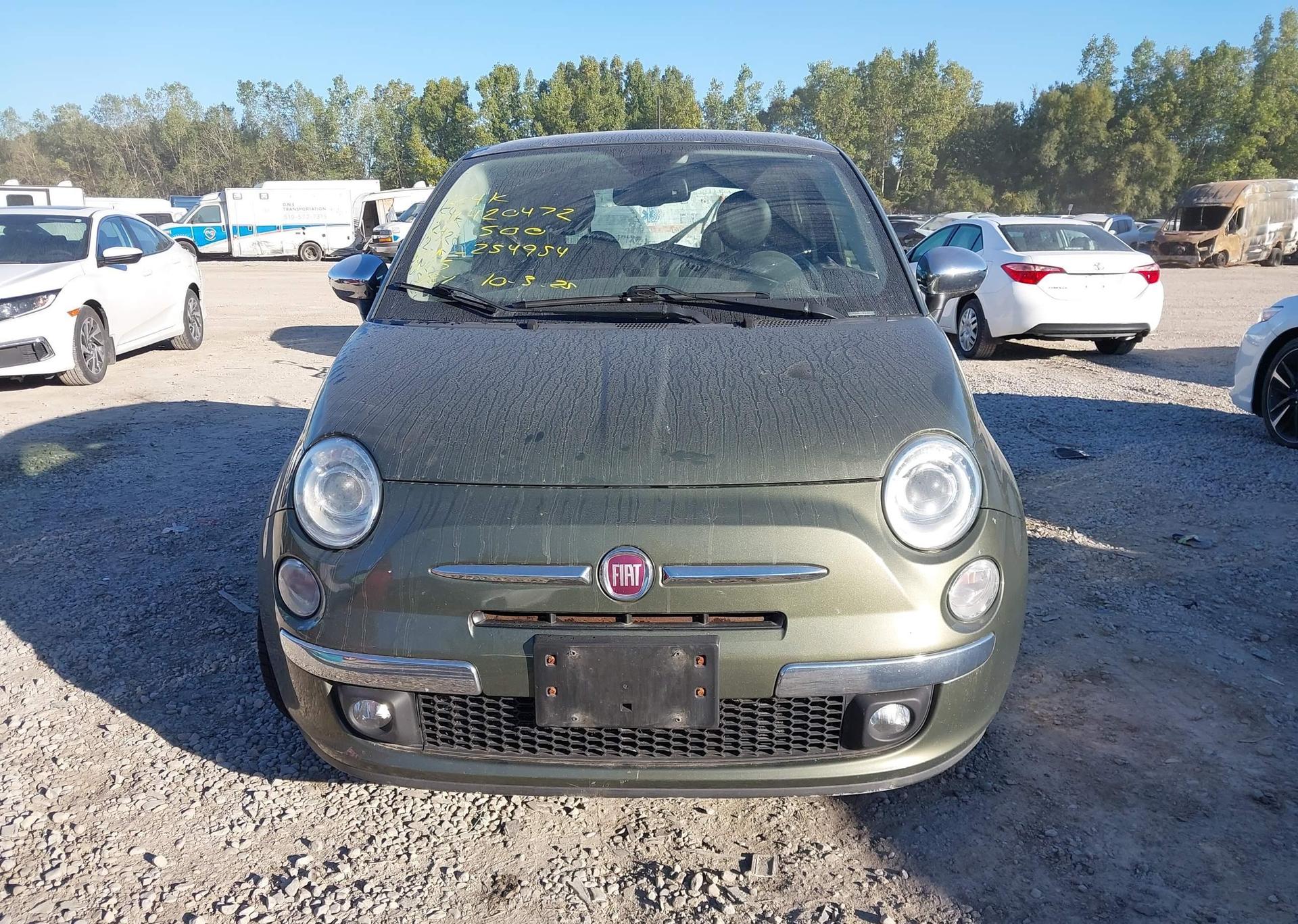 2012 FIAT 500 LOUNGE