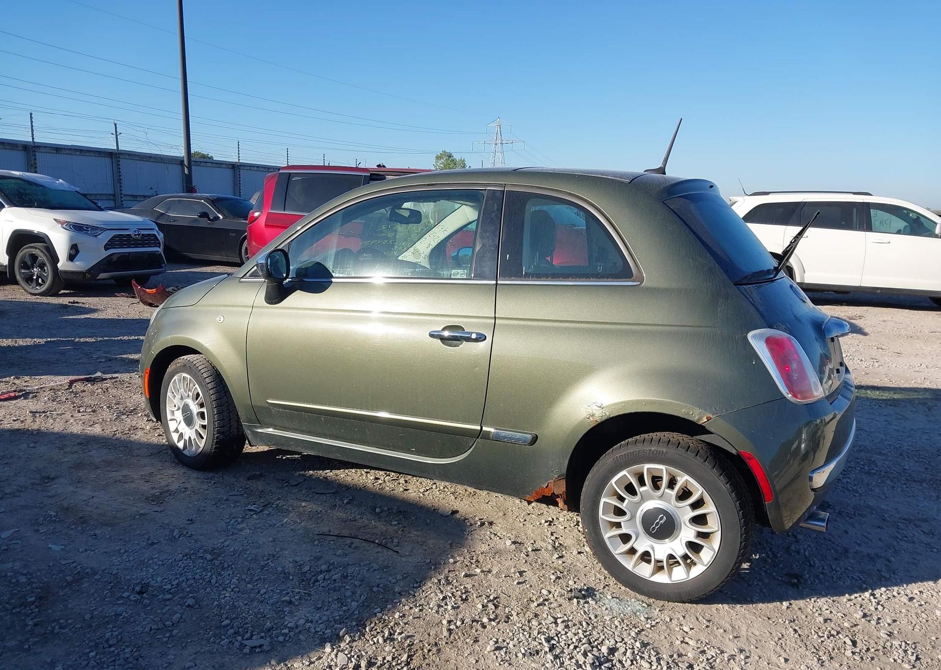 2012 FIAT 500 LOUNGE