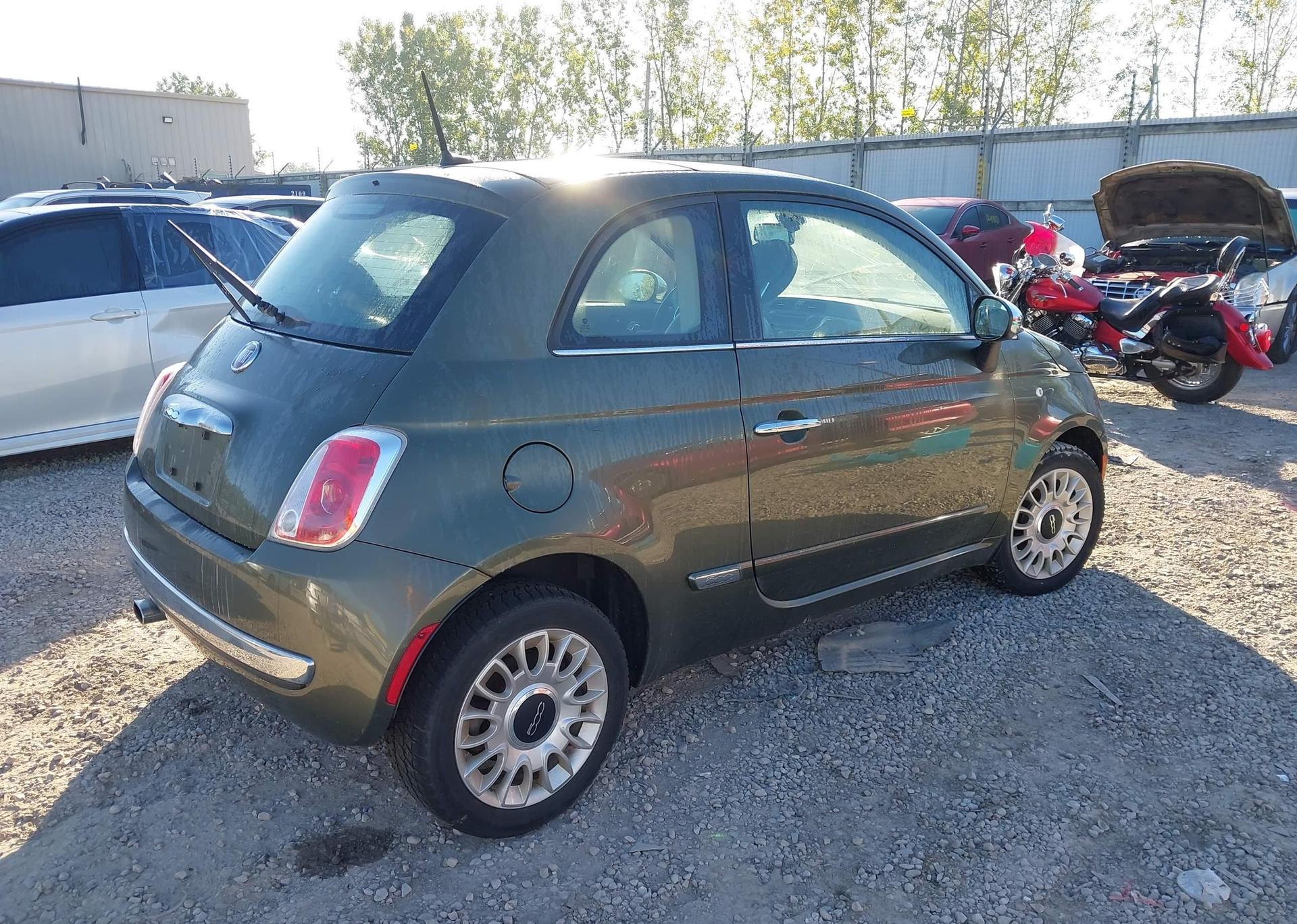 2012 FIAT 500 LOUNGE