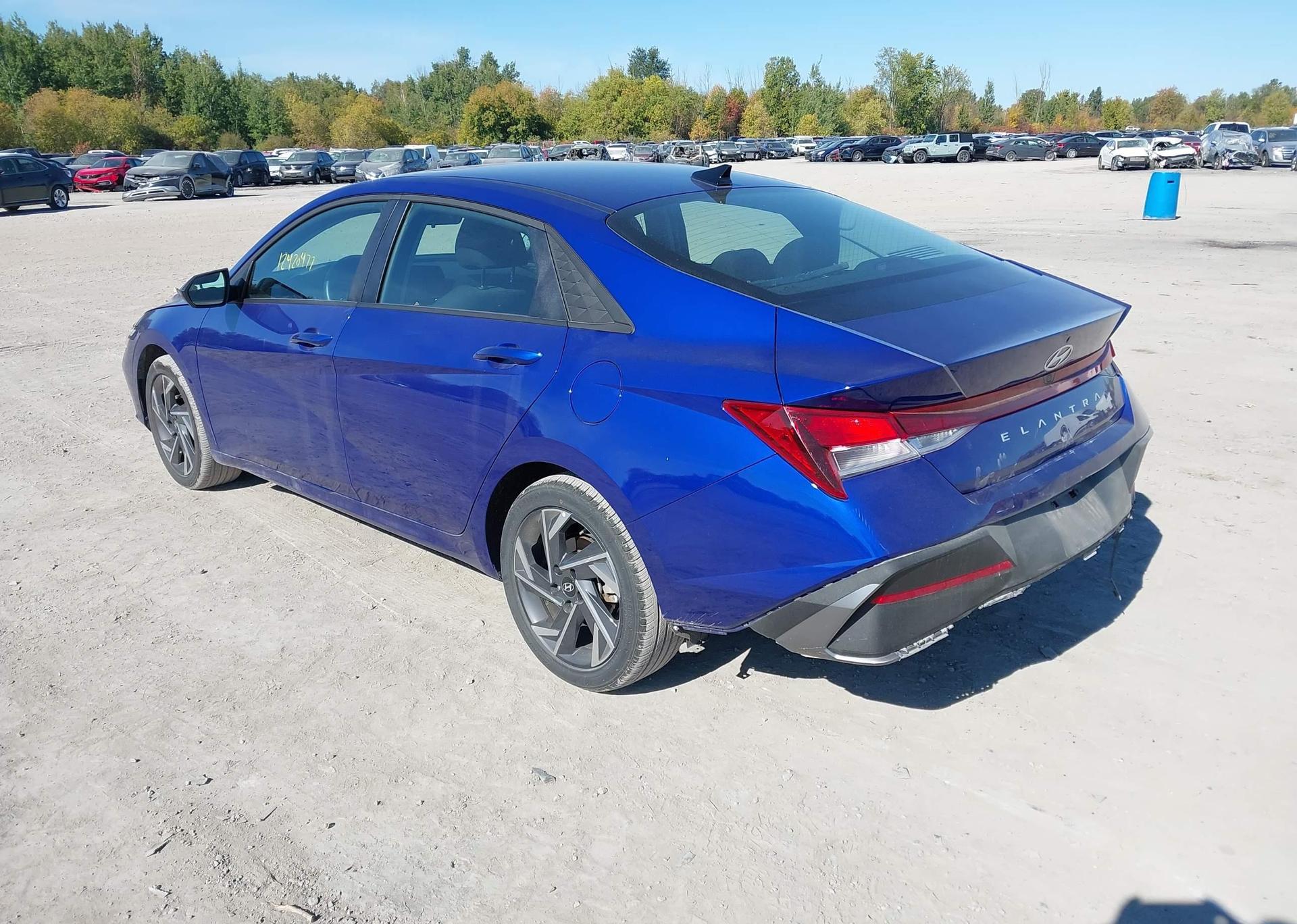 2025 HYUNDAI ELANTRA SEL SPORT