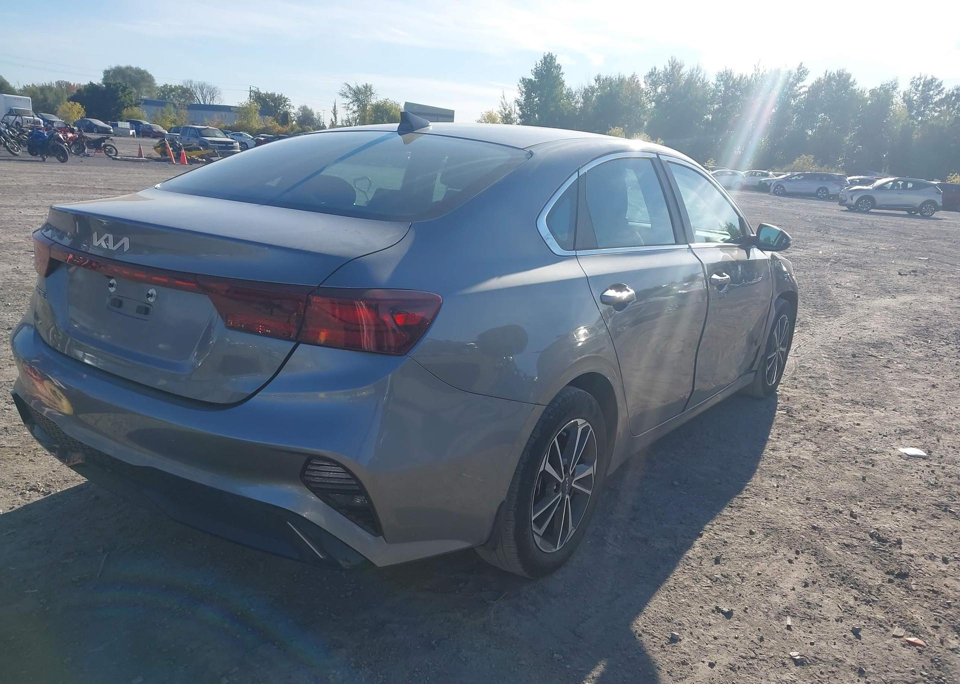 2024 KIA FORTE