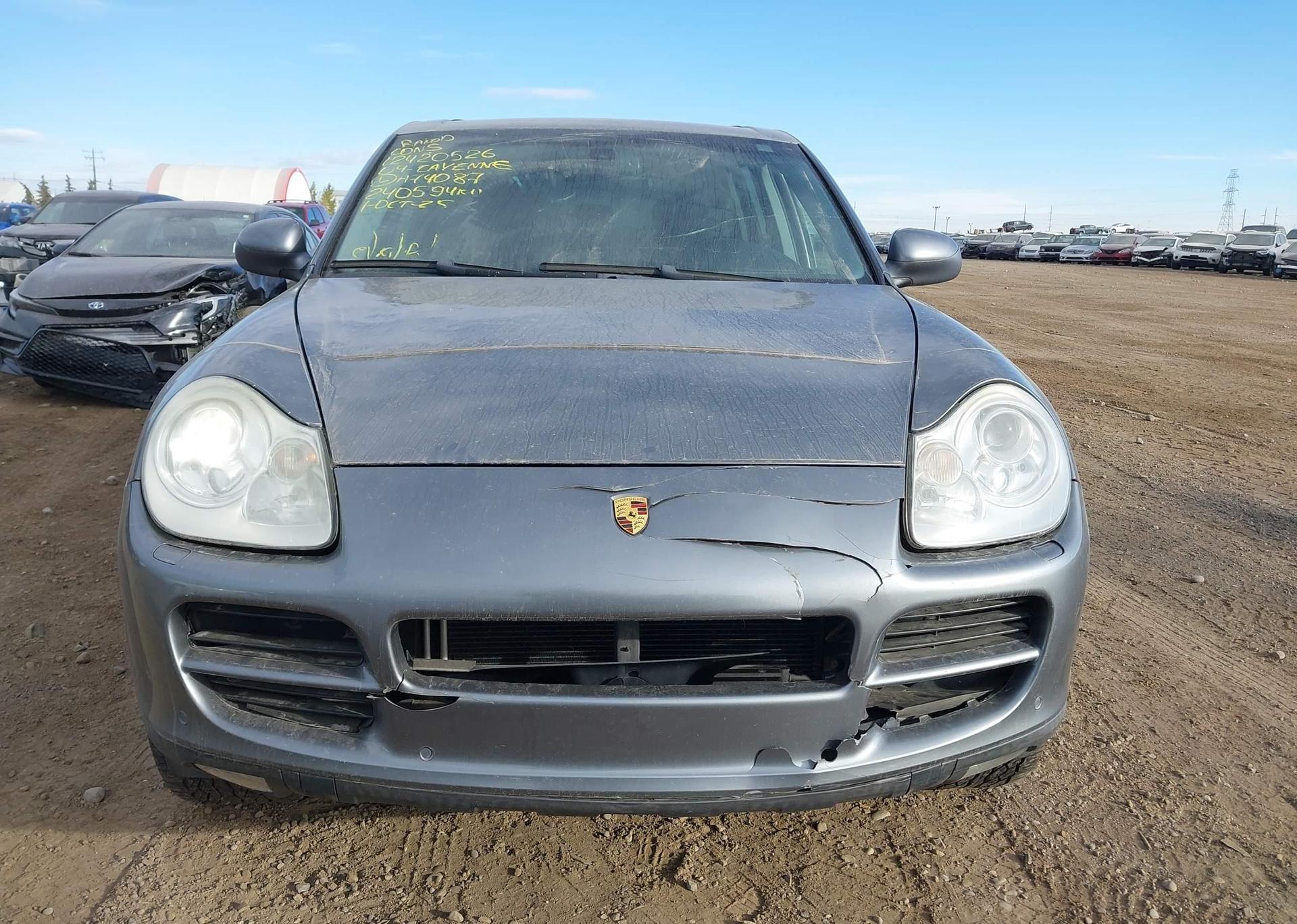 2004 PORSCHE CAYENNE S
