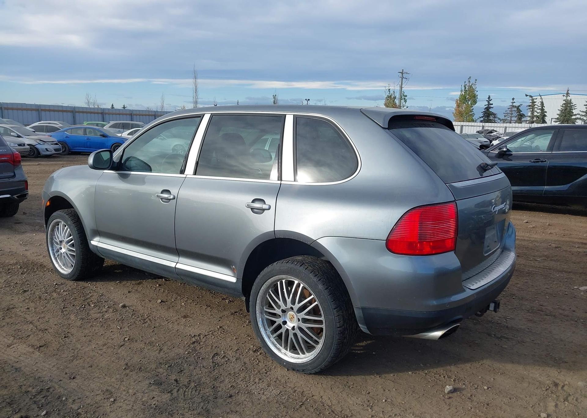 2004 PORSCHE CAYENNE S