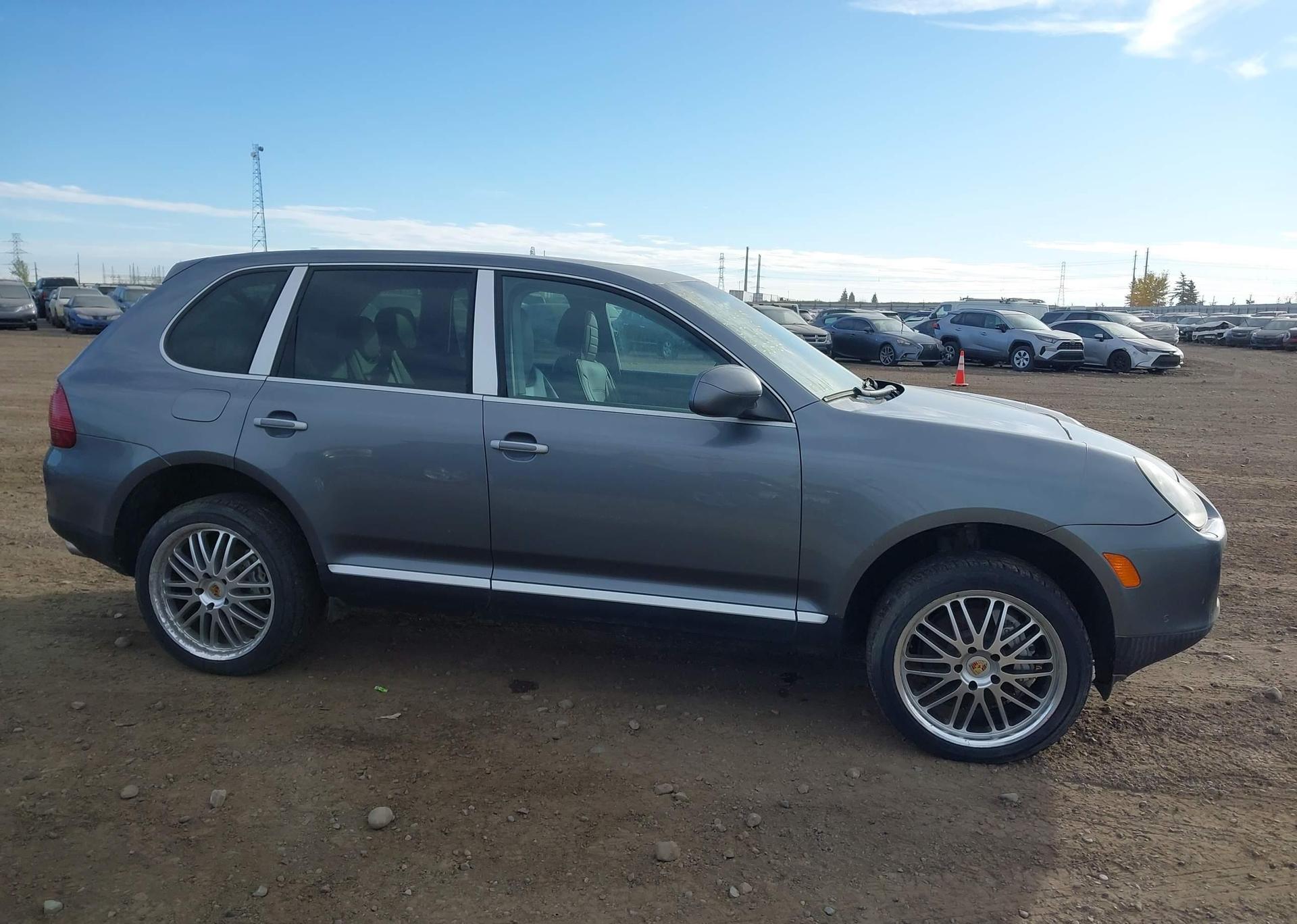 2004 PORSCHE CAYENNE S
