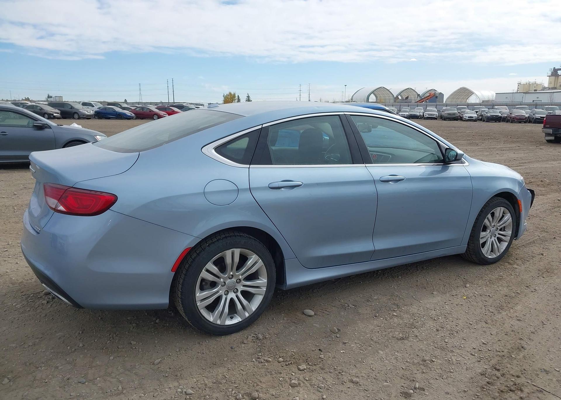2015 CHRYSLER 200 LIMITED