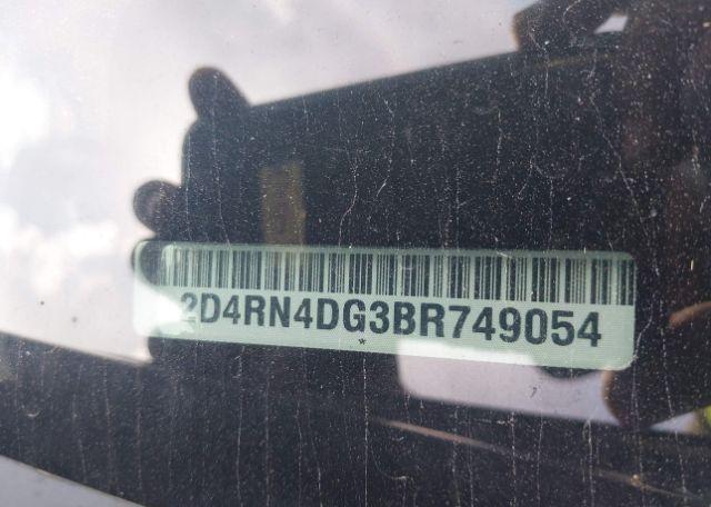 2011 DODGE GRAND CARAVAN SE