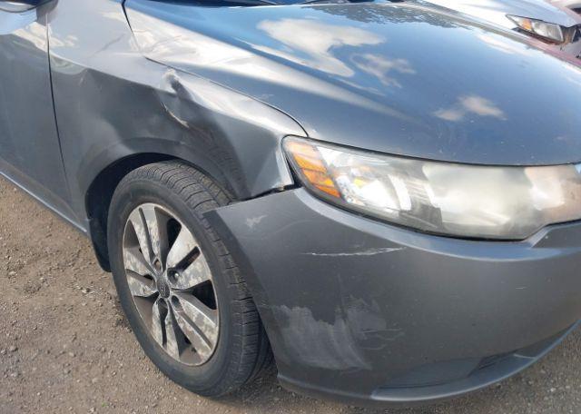2013 KIA FORTE 2.0L EX