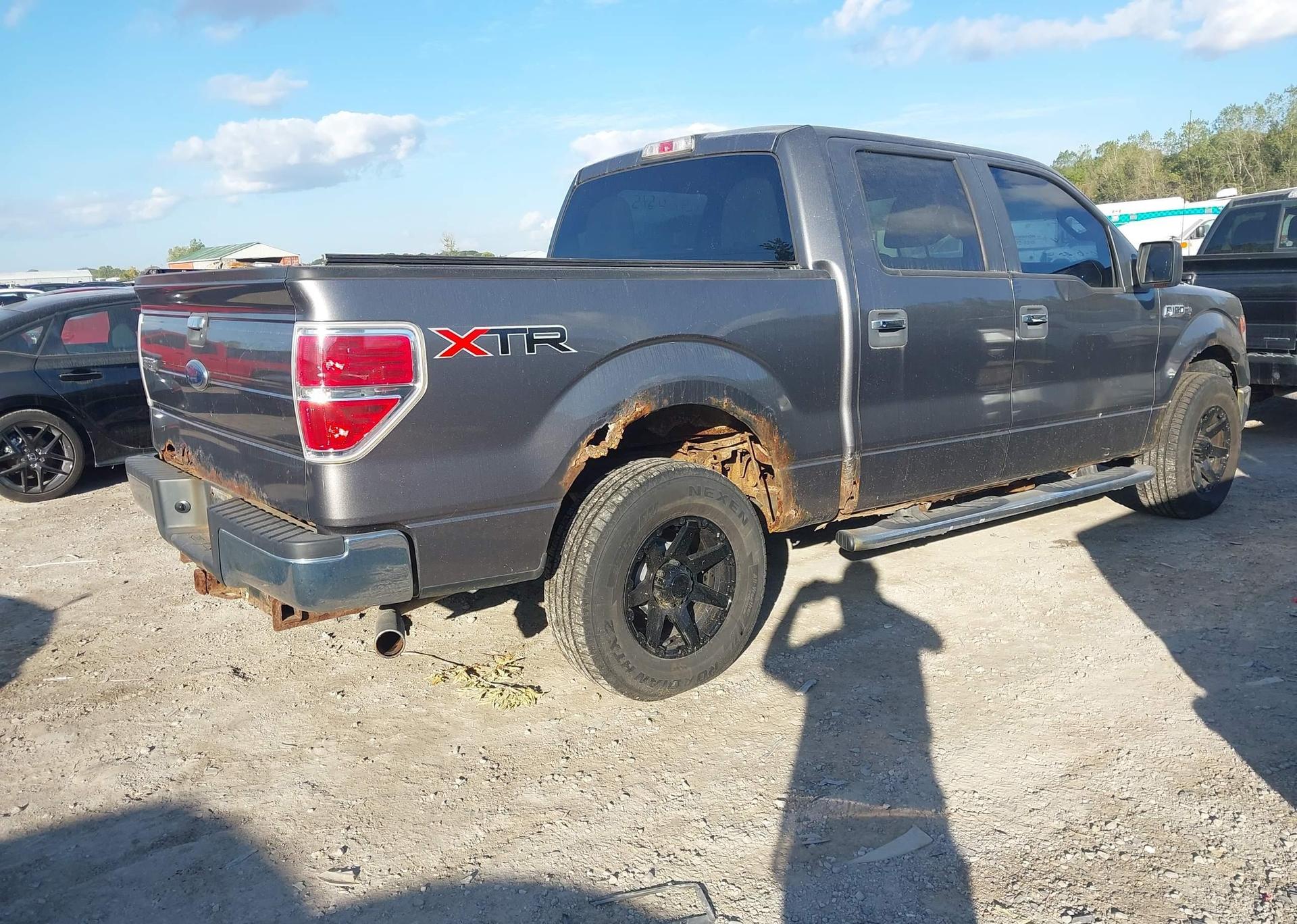 2010 FORD F150 SUPERCREW