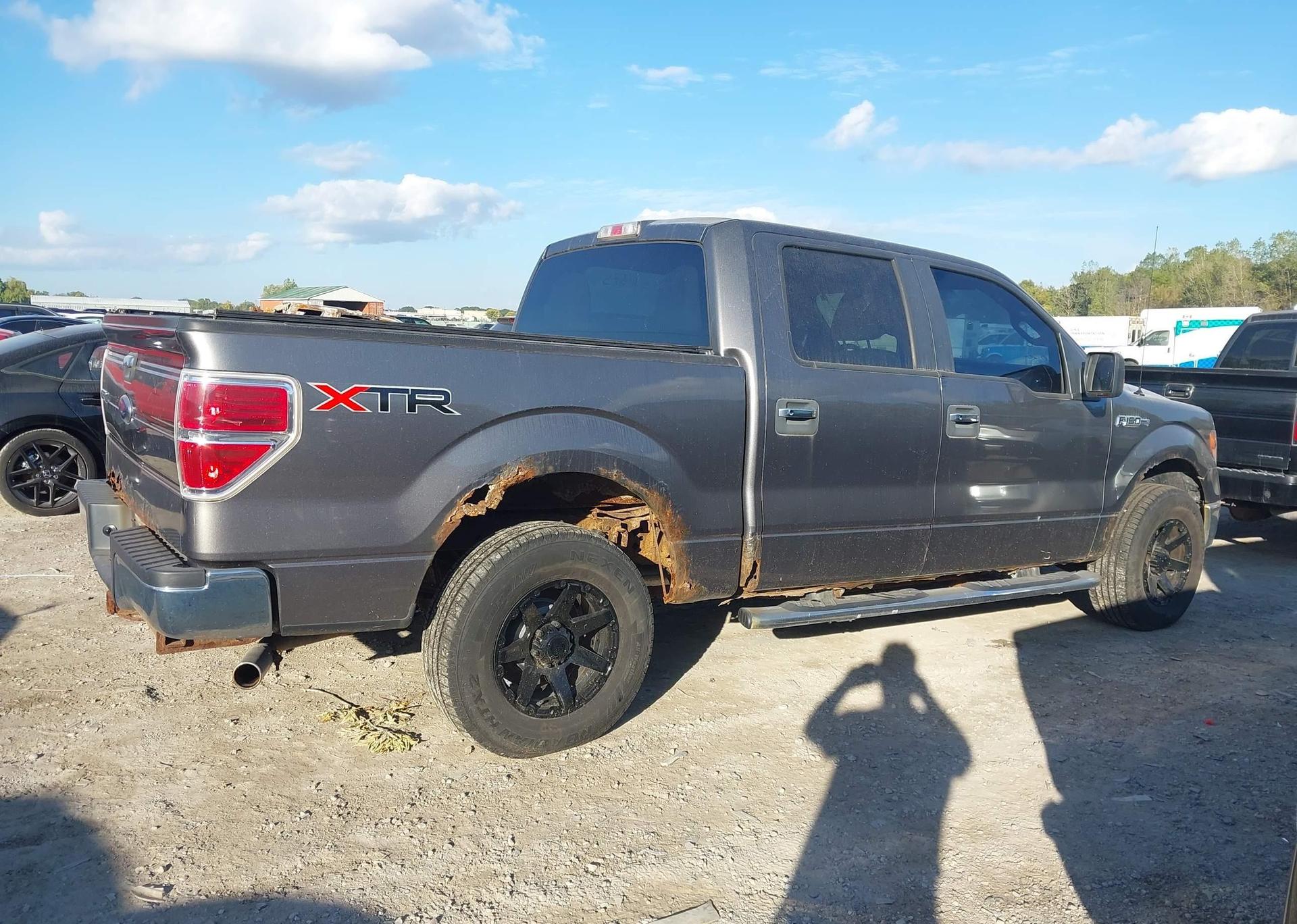 2010 FORD F150 SUPERCREW