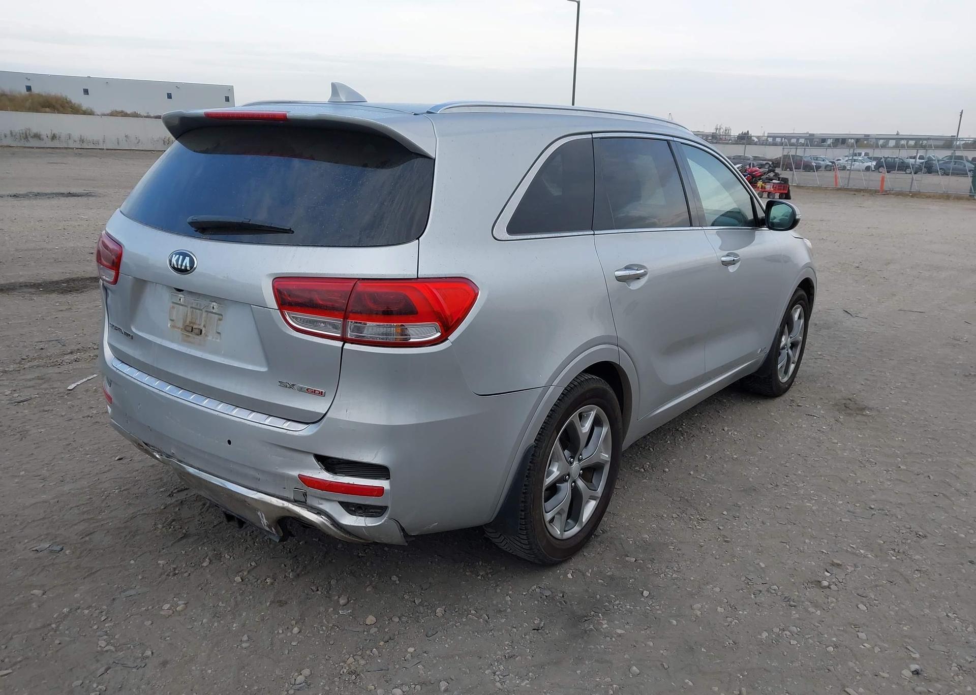 2016 KIA SORENTO 2.0L SX