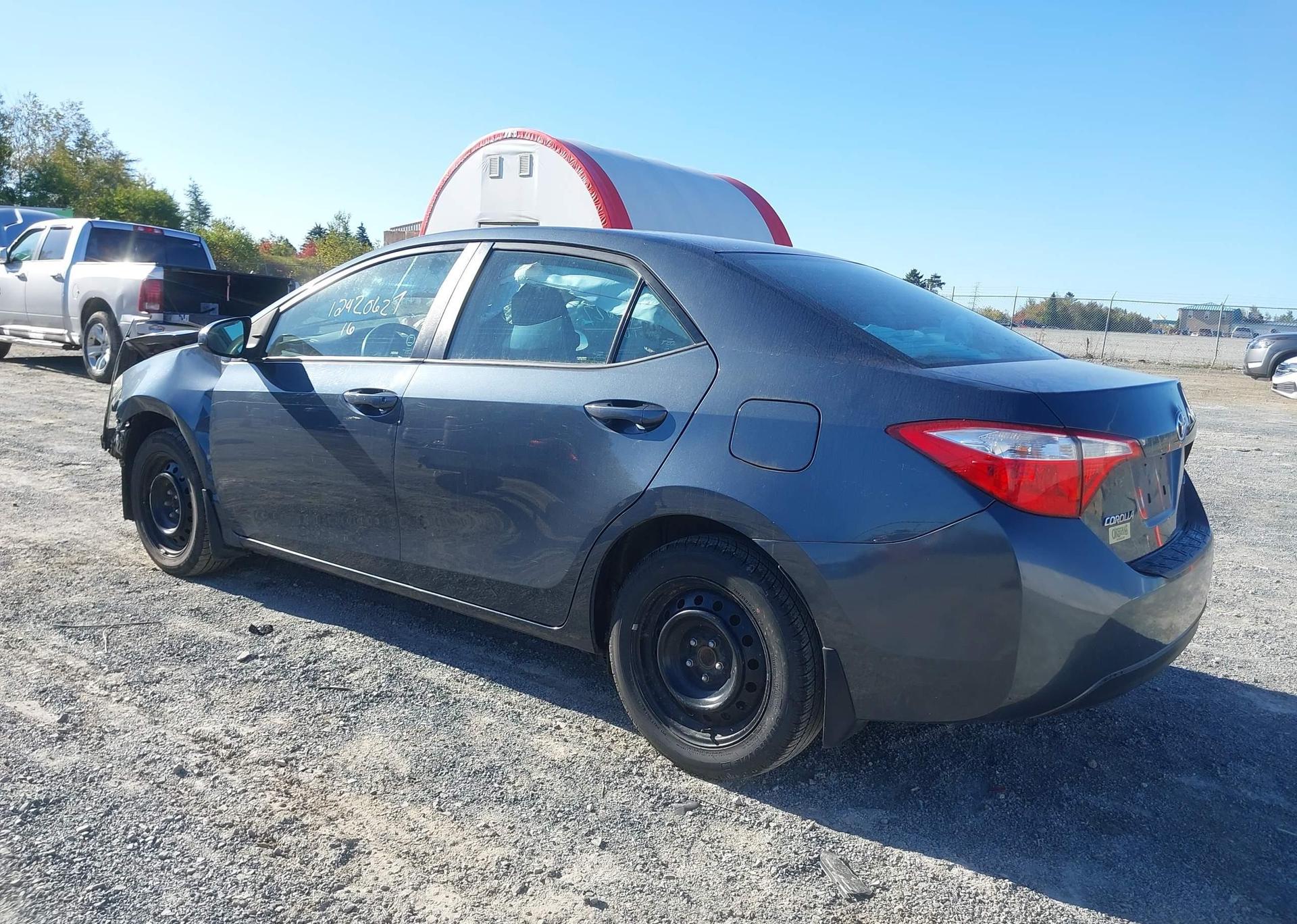 2016 TOYOTA COROLLA LE
