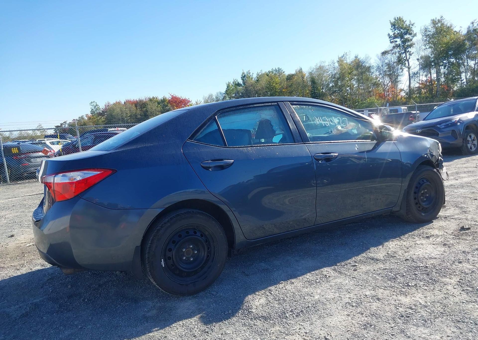 2016 TOYOTA COROLLA LE