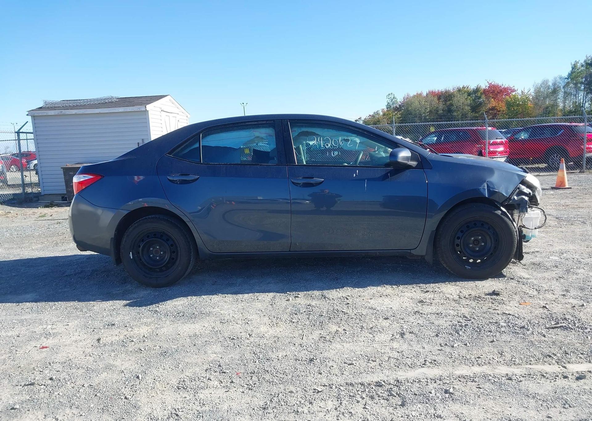 2016 TOYOTA COROLLA LE