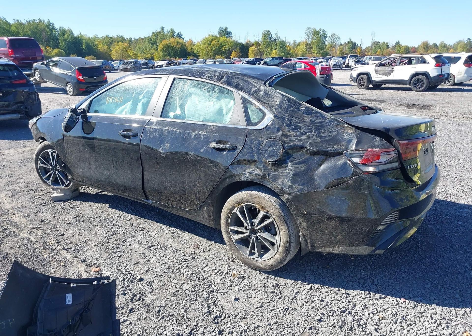2023 KIA FORTE