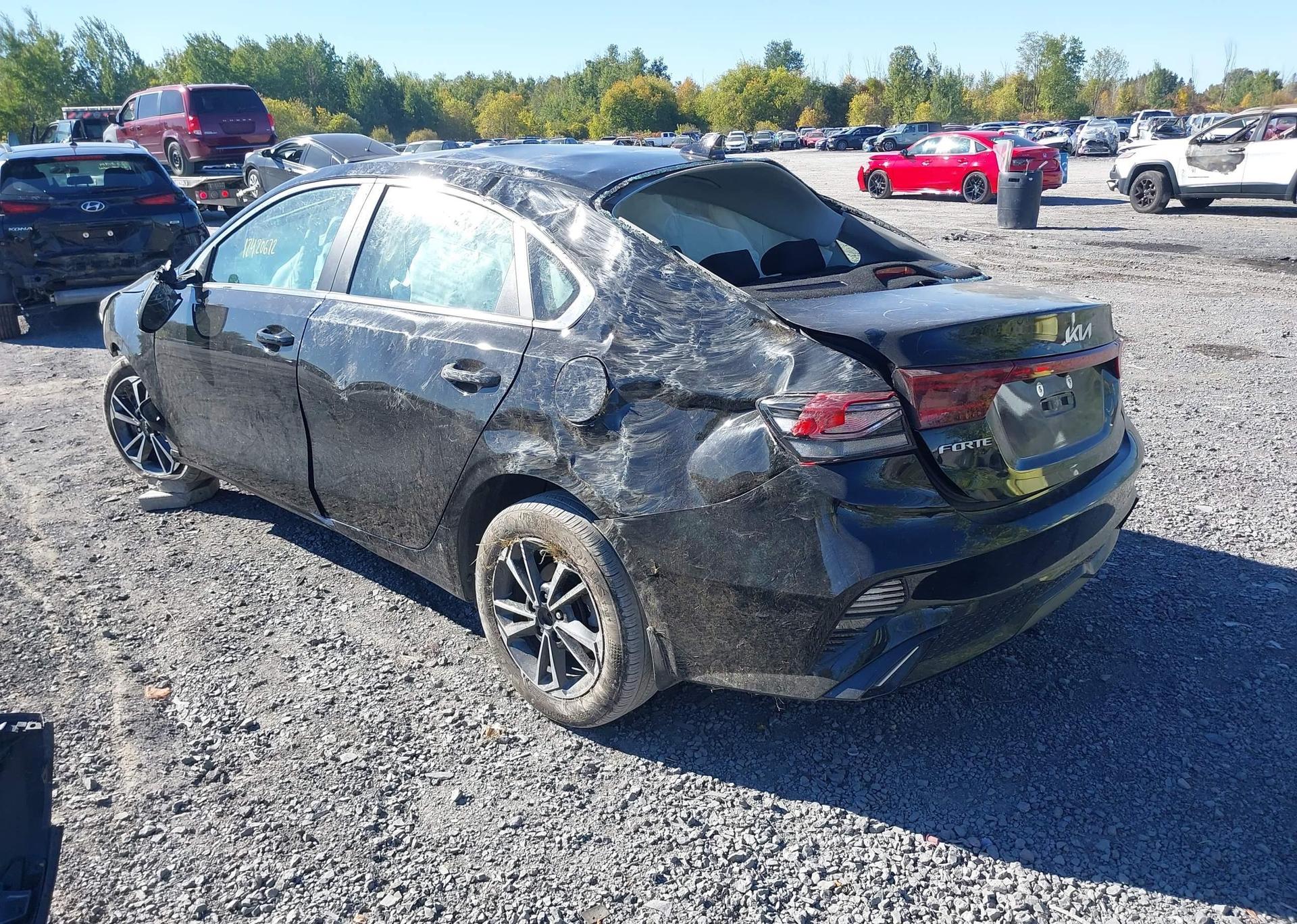 2023 KIA FORTE