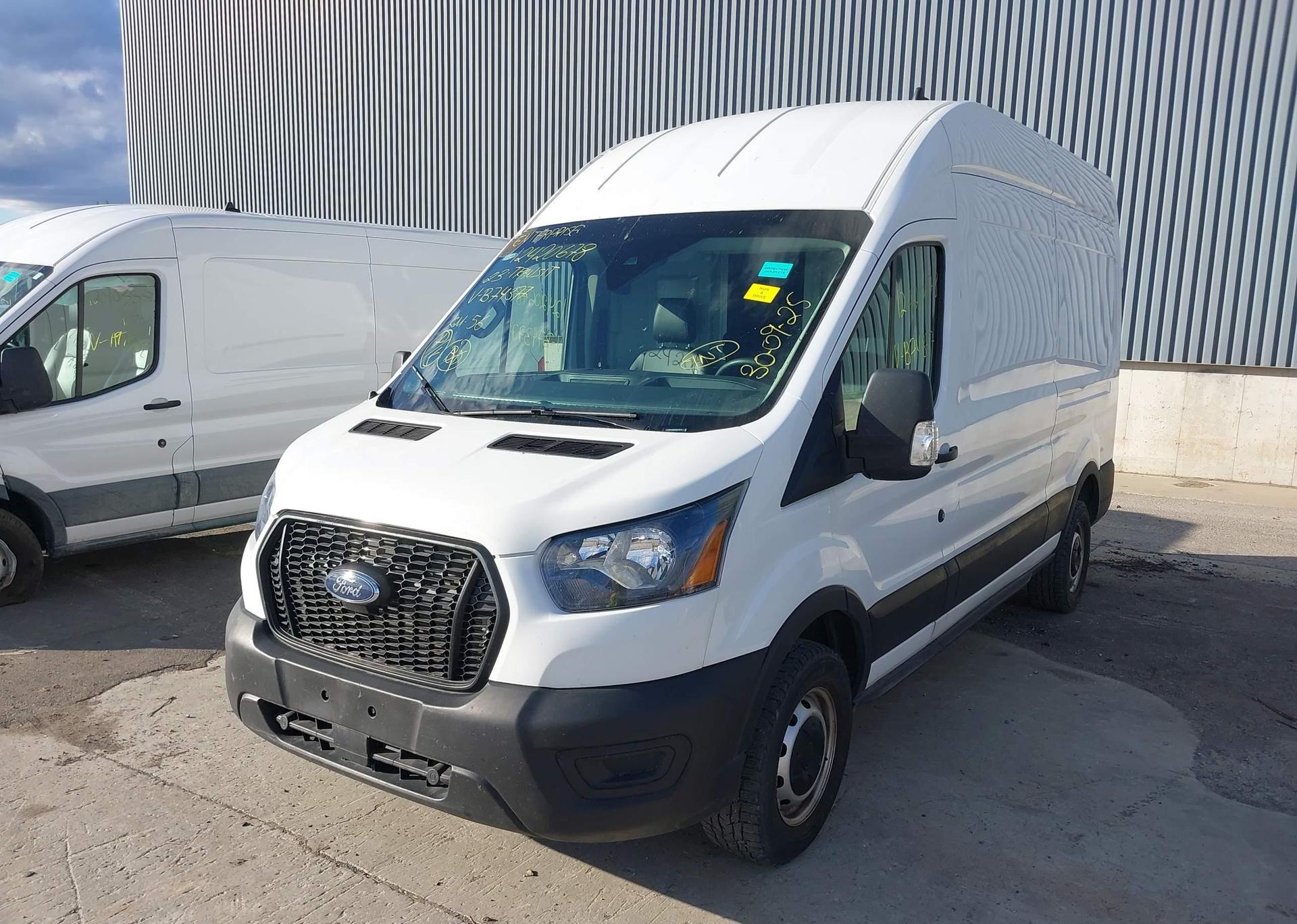 2023 FORD transit t-250