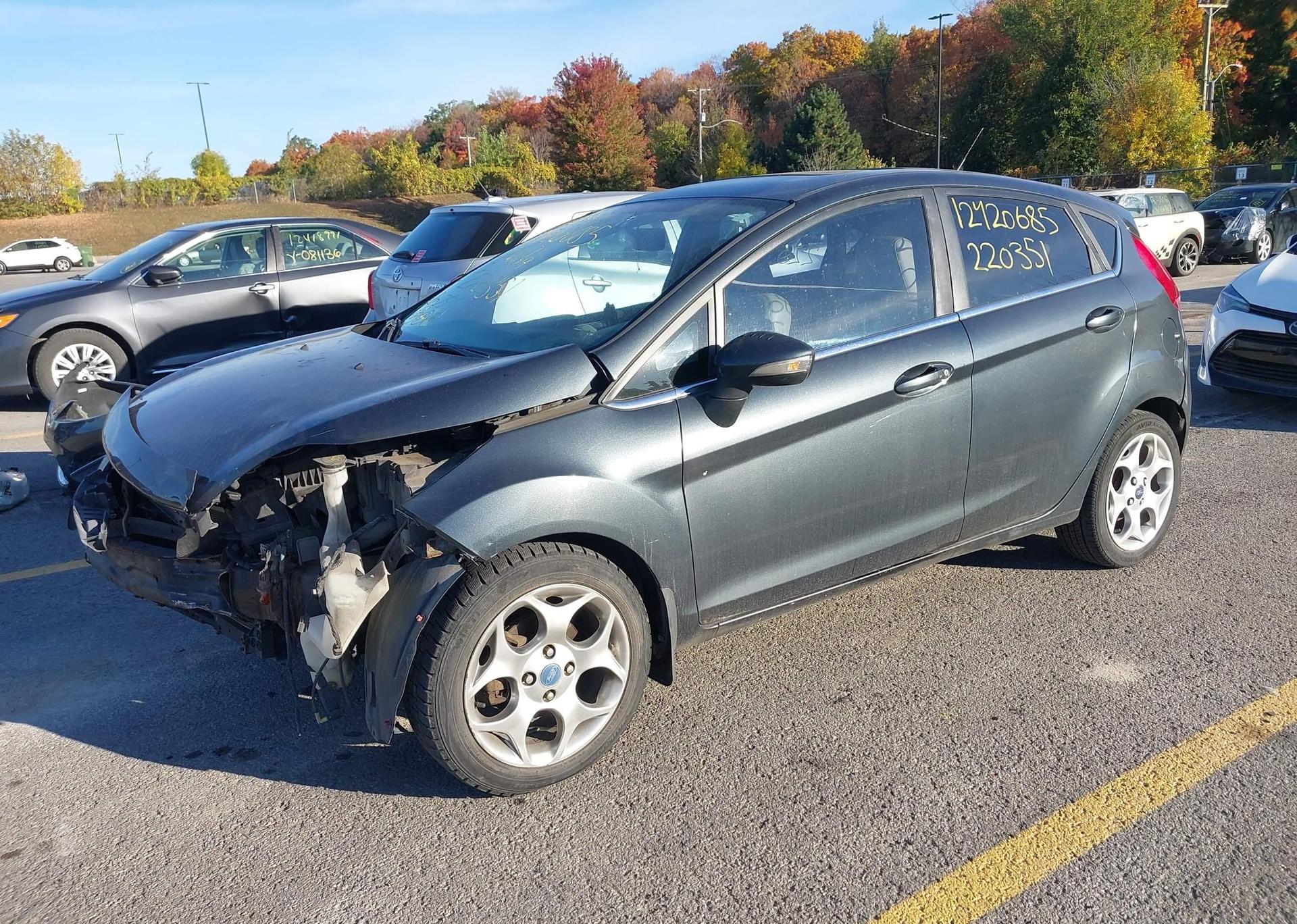 2011 FORD Fiesta