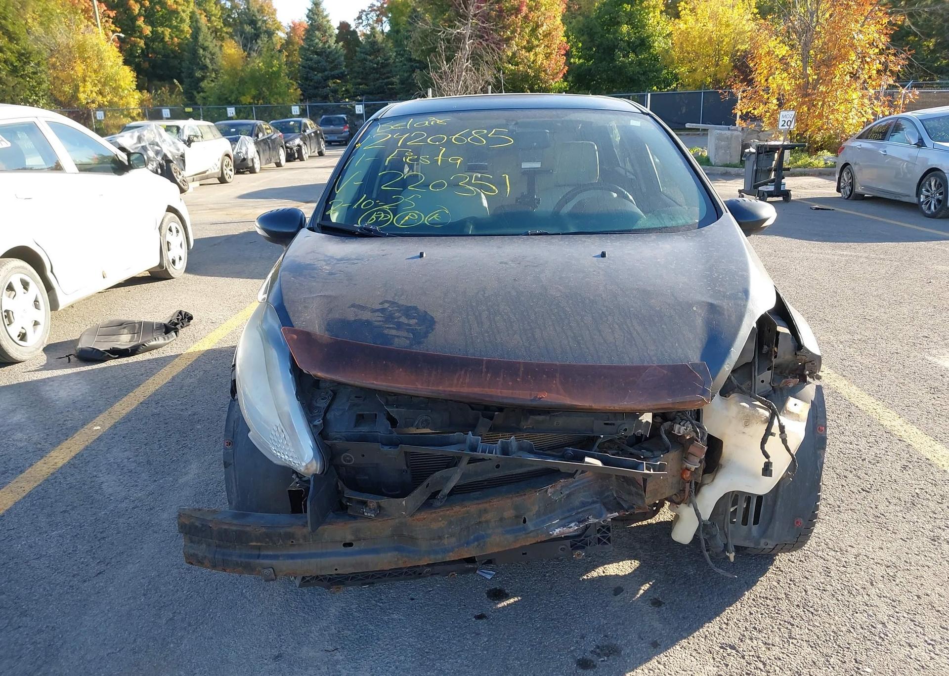 2011 FORD Fiesta