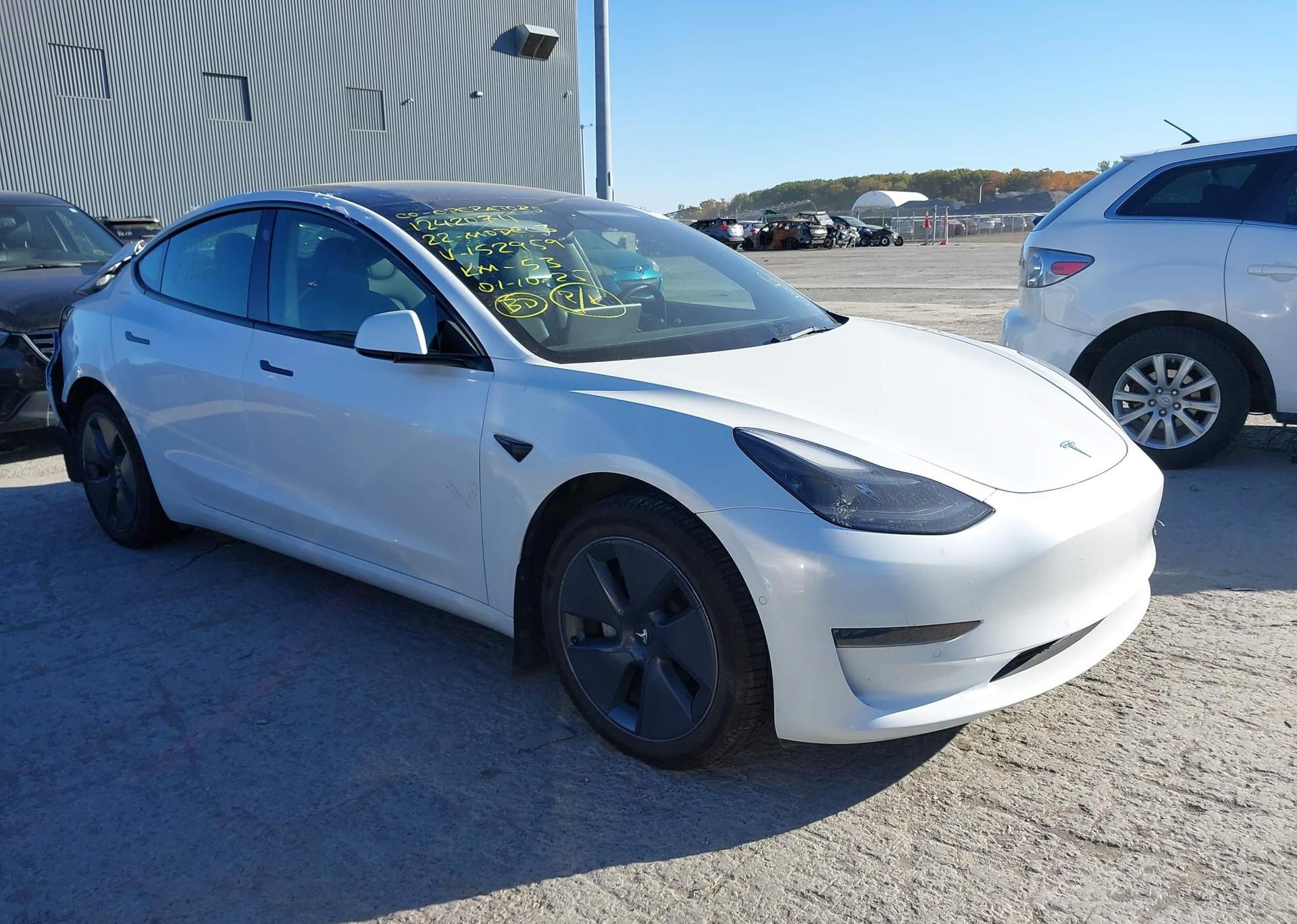 2022 TESLA MODEL 3 RWD