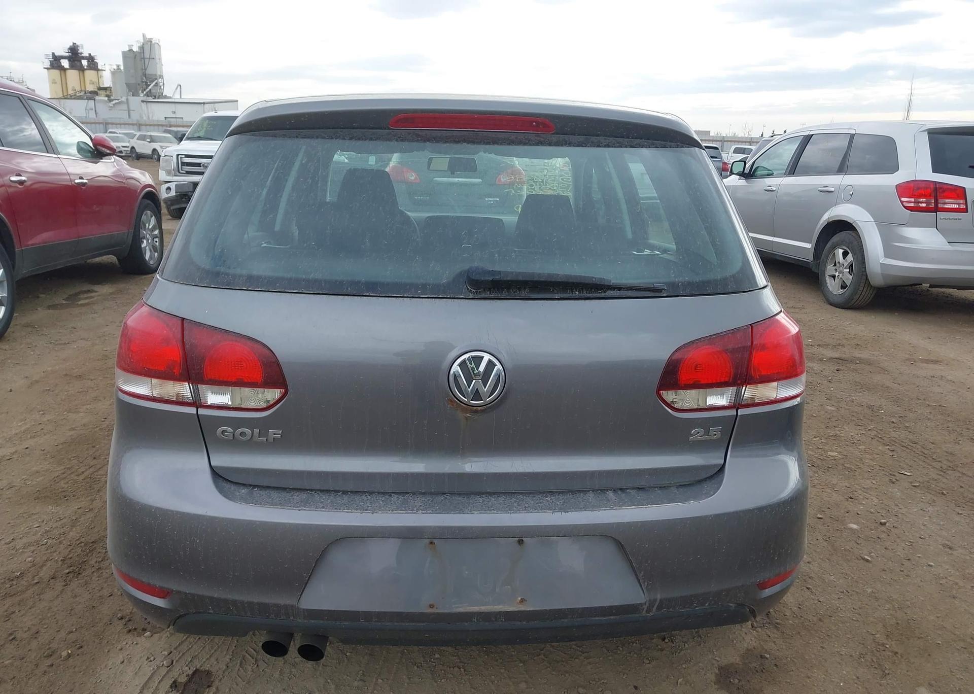 2010 VOLKSWAGEN GOLF